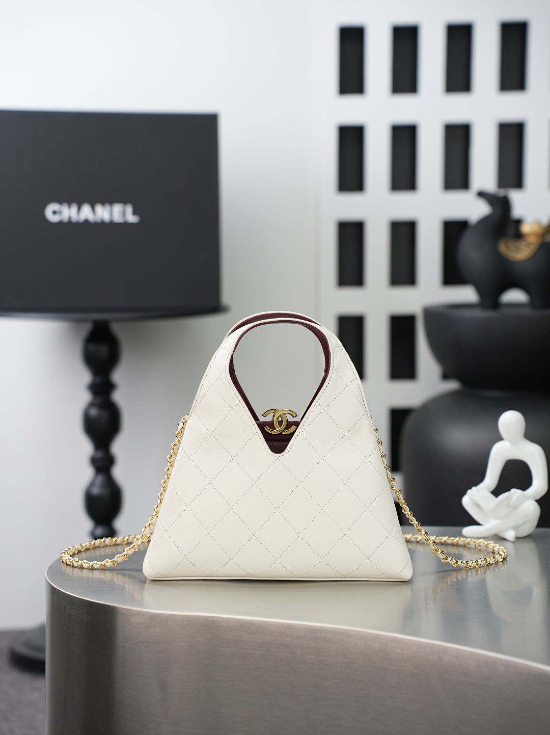 Chanel 2026 Shopping Bag 23cm Calfskin And Gold-tone
