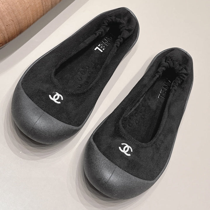 Chanel 2026 Round-Toe Wrinkled Ballet Flat Suede 976100
