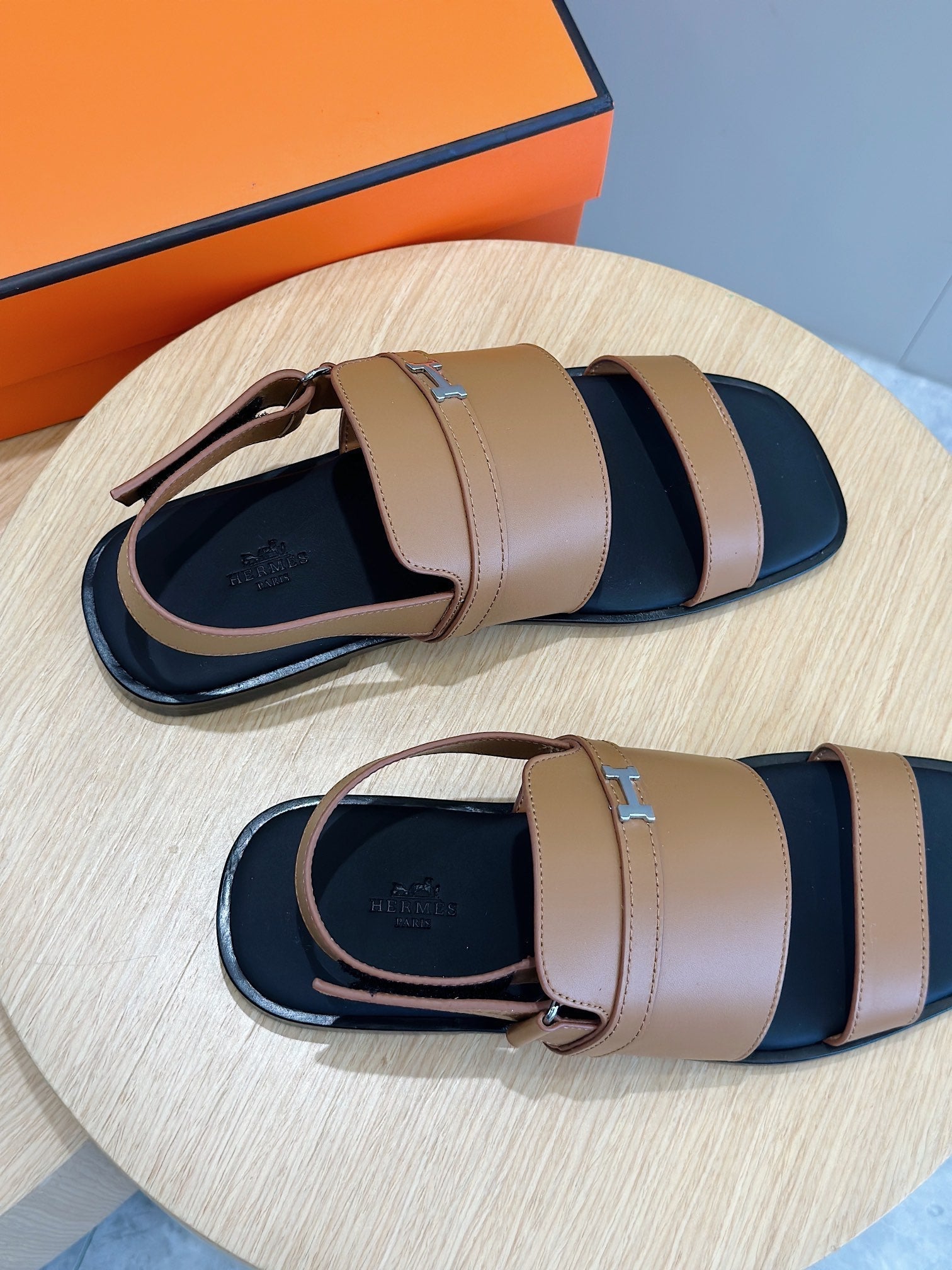 HM Men's Henrio Sandals Calfskin 547655