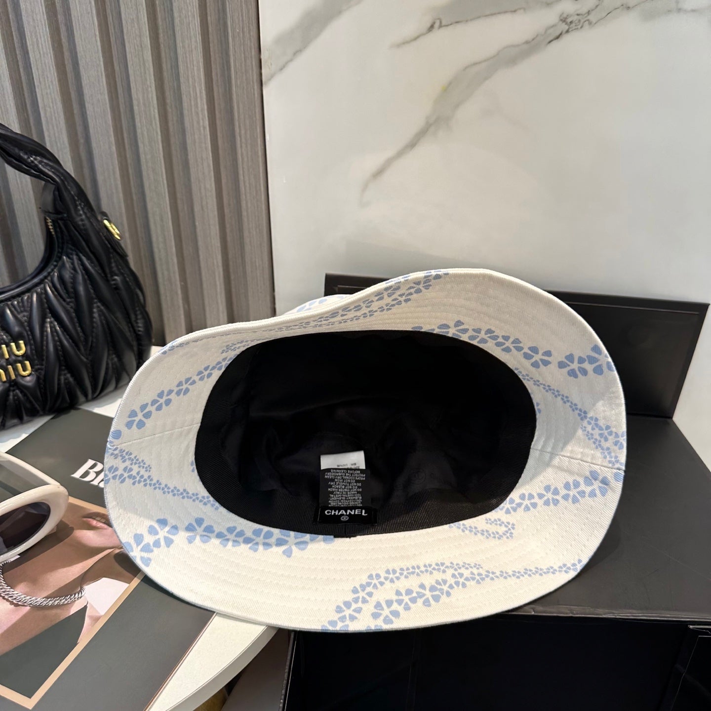 Chanel Bucket Hat With CC Logo And Floral Pattern Cotton 237371