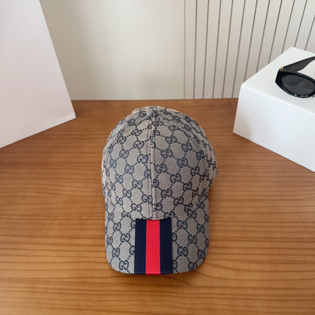Gucci Canvas Hat 196033