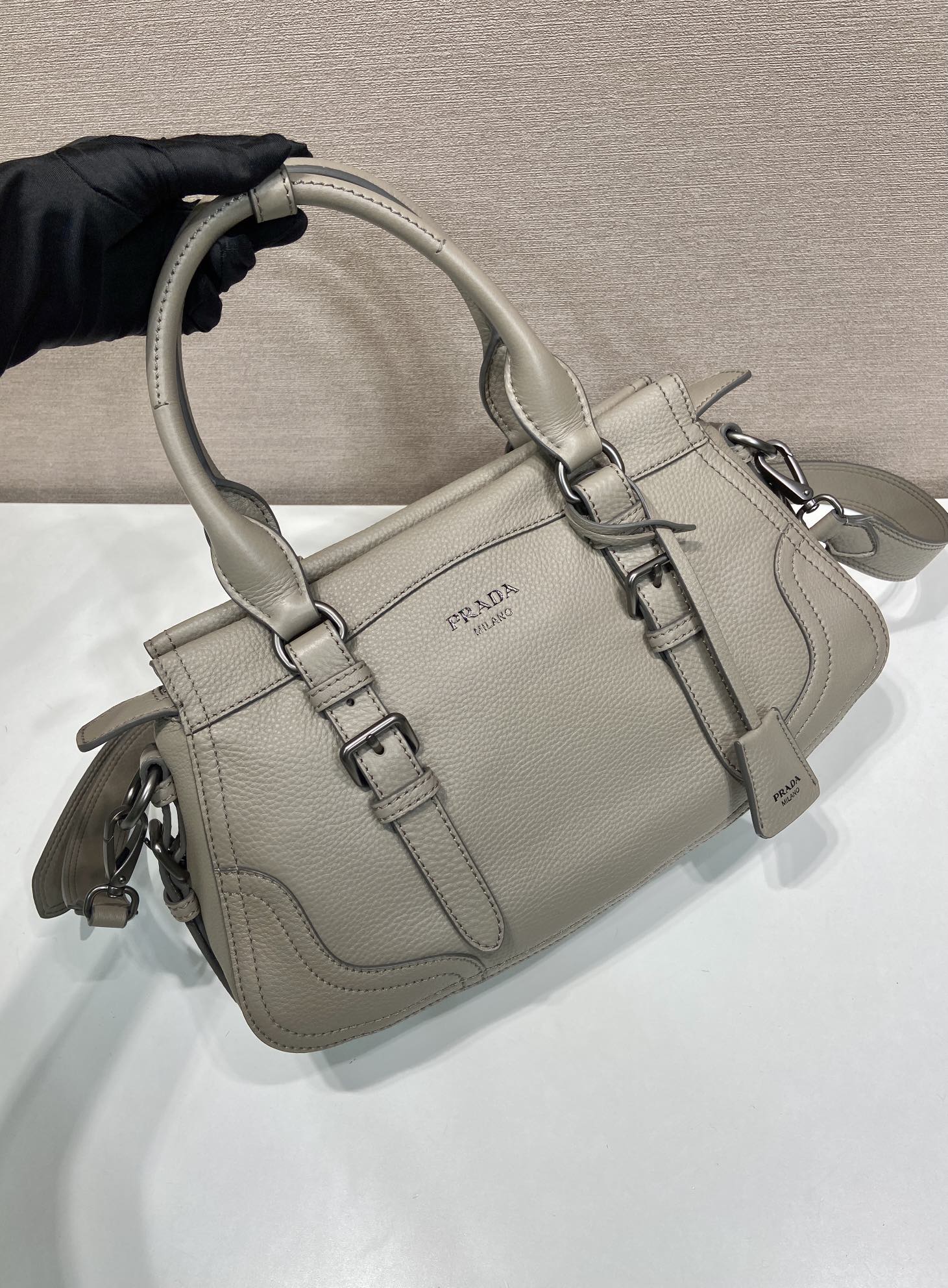 Prada 2026 Tote Bag 35cm Grained Leather 282678