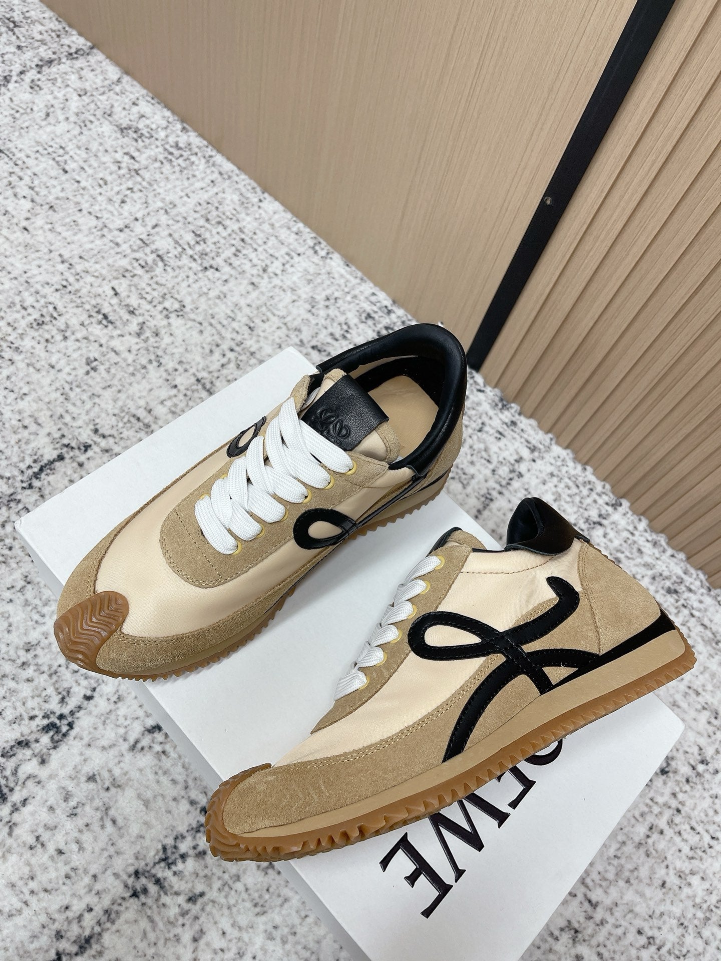 Loewe Flow Runner Sneaker