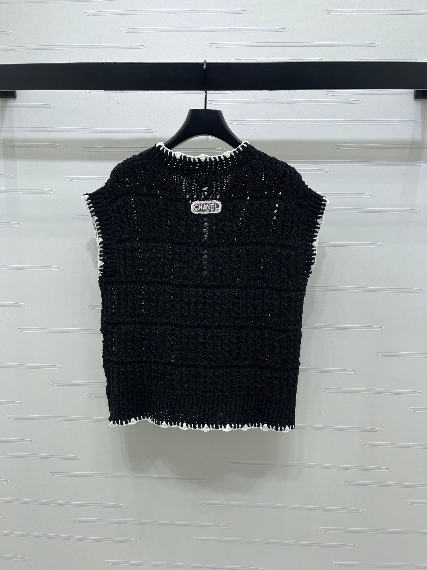 Chanel 2026 V-Neck Knit Vest Black and White Cotton Polyamide