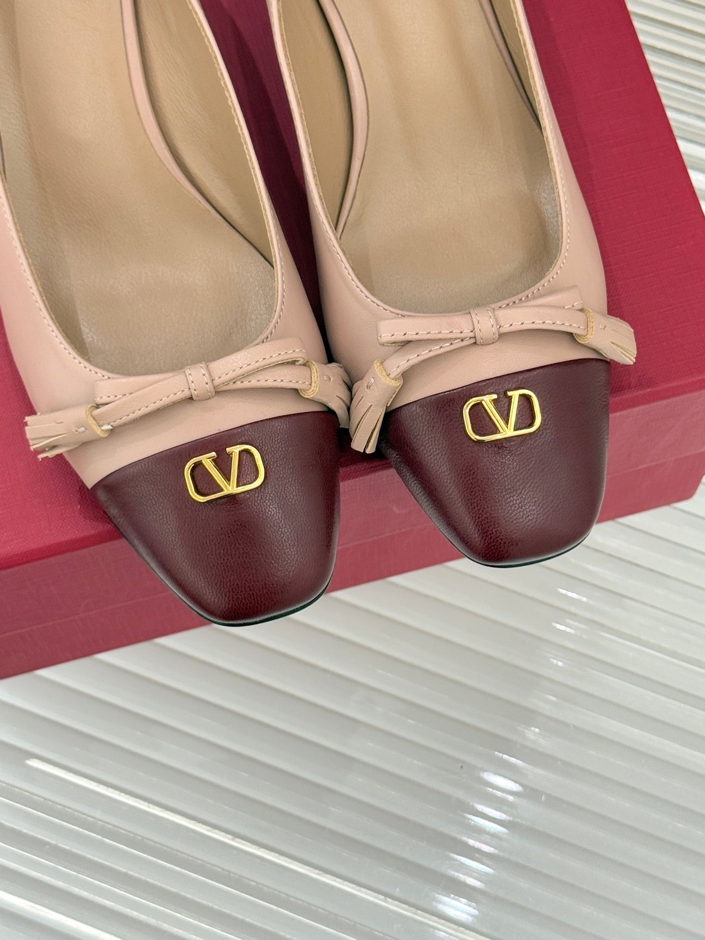 VT 26s High Heel Pump 65 Sheepskin Gold Buckle 702248