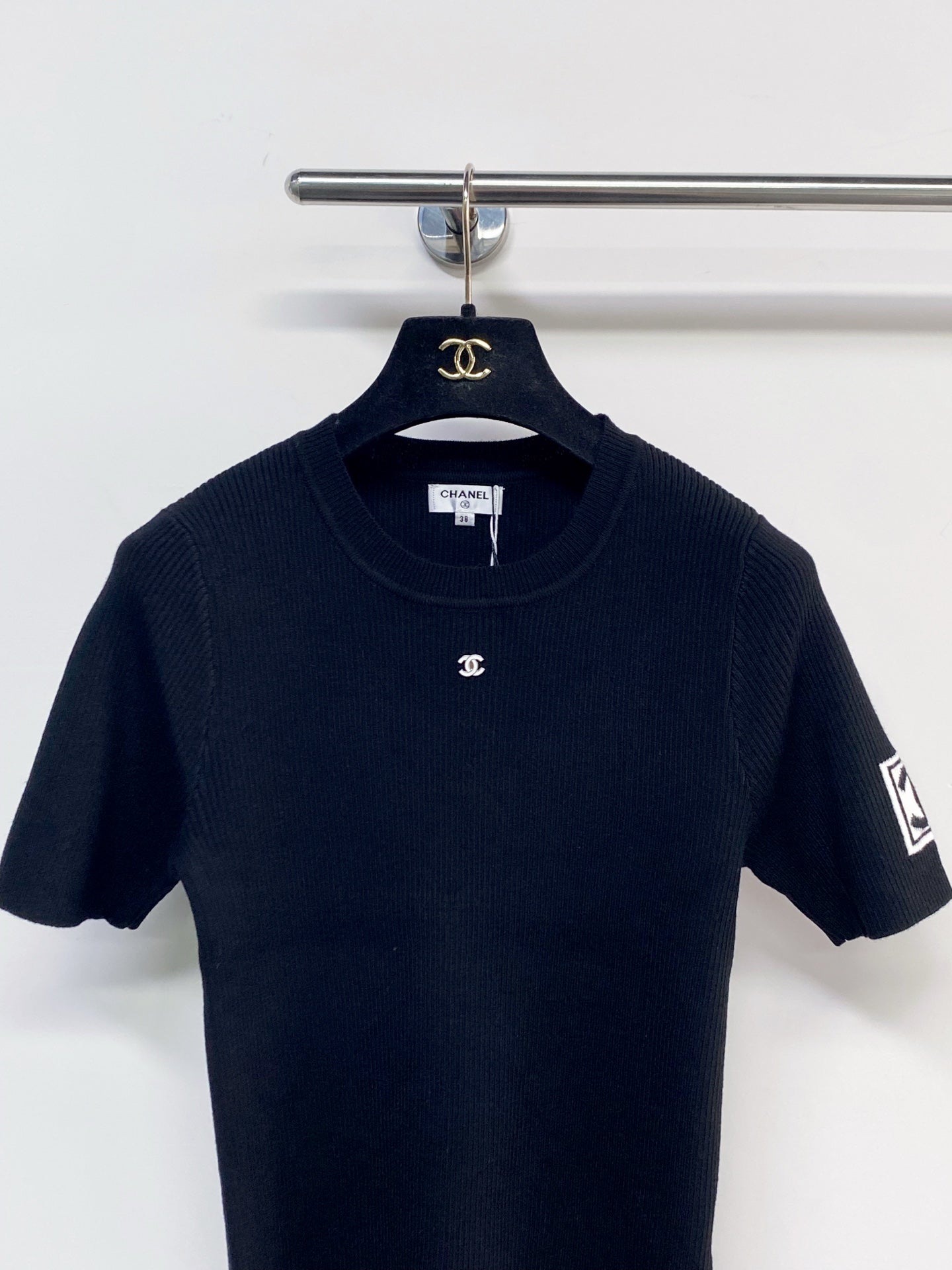 Chanel 2026 Short-Sleeve Shirt Black and White Wool 99210