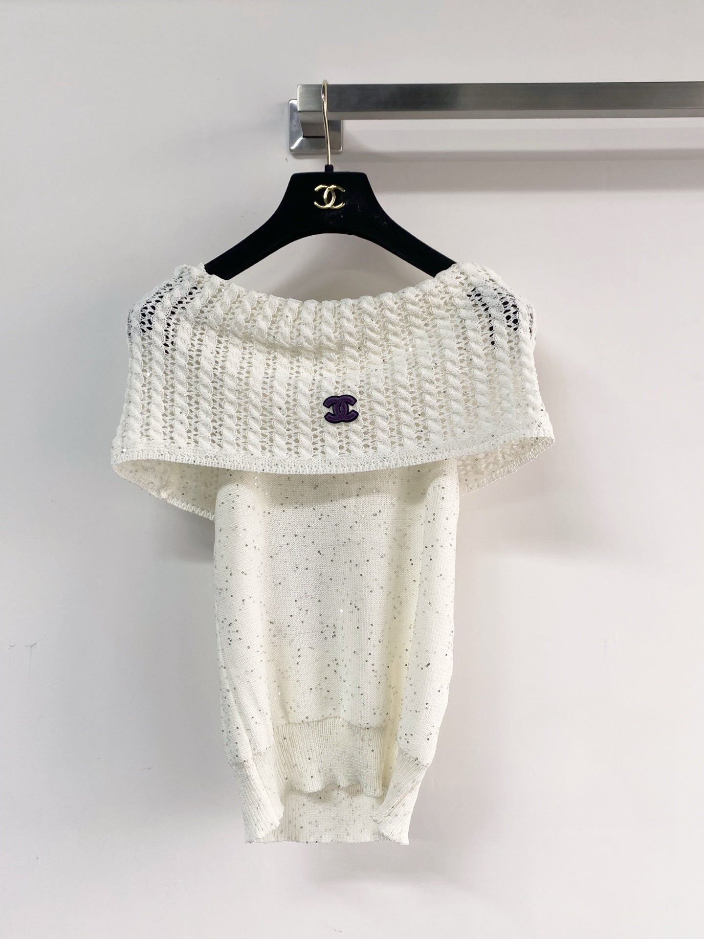 Chanel 2026 Off-the-shoulder Knitted Top Wool Cashmere