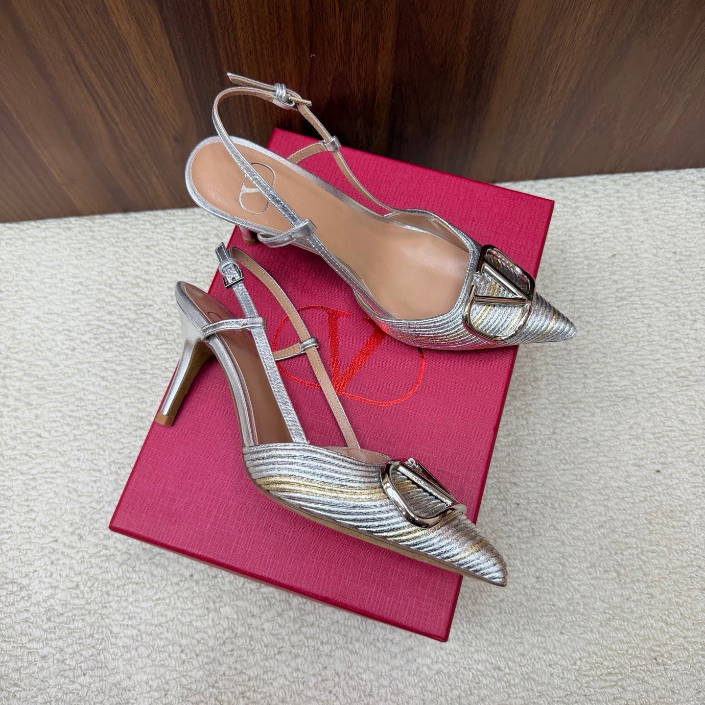 Valentino 2026 Foliefoliage Slingback Pumps Grainet Calfskin 871049