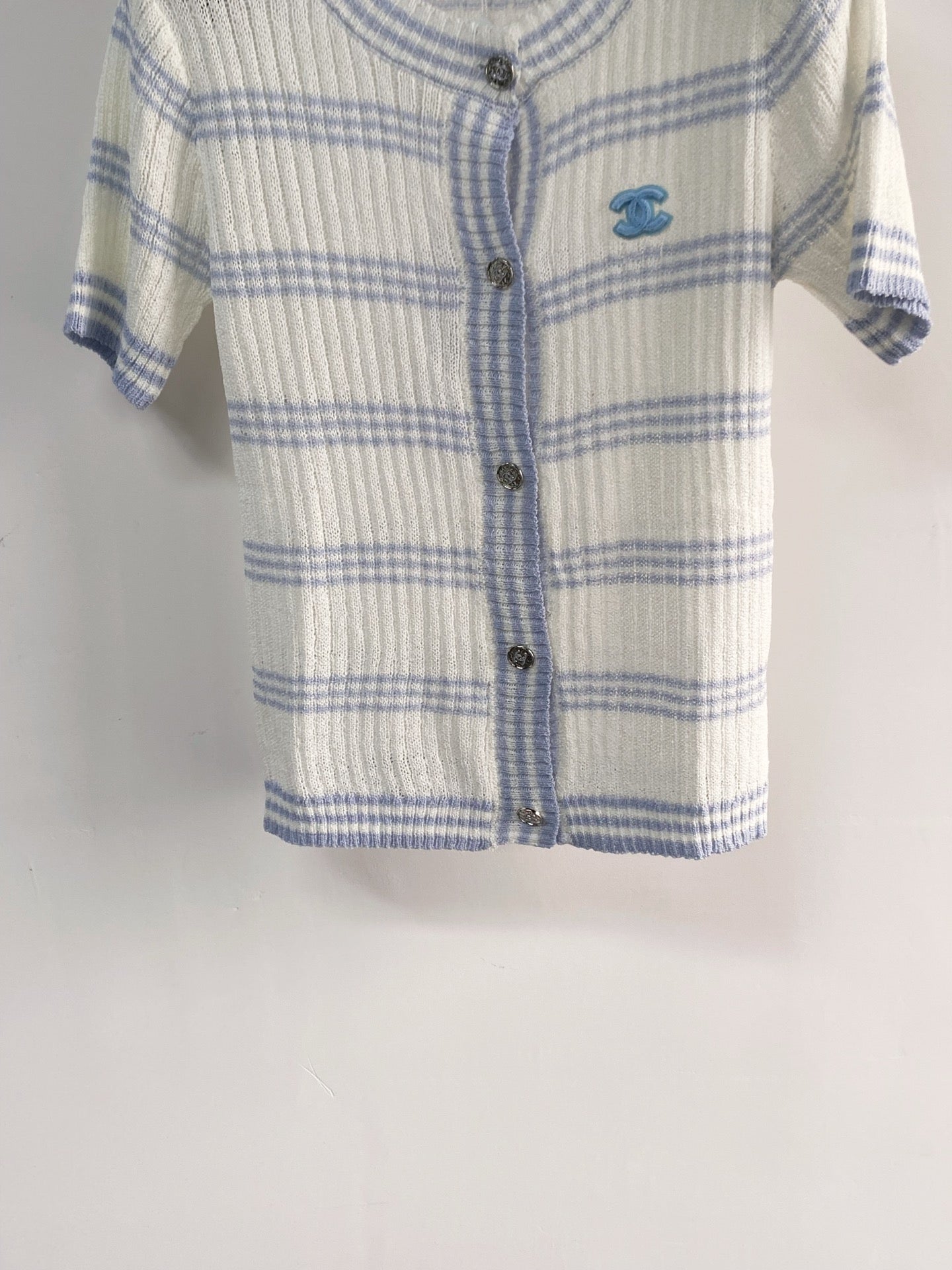 Chanel 2026 Short-sleeved Cardigan Blue White Wool Nylon 149490