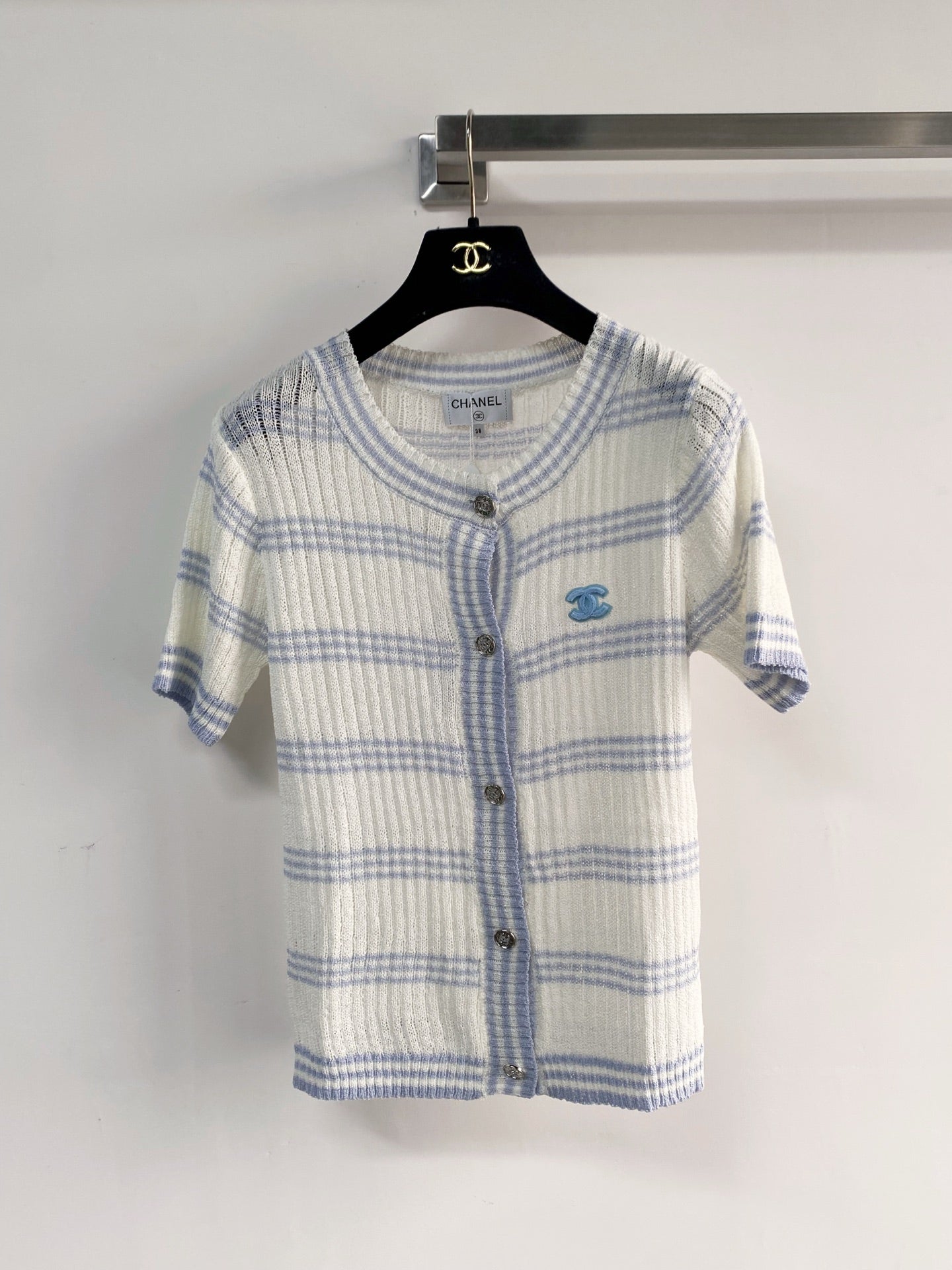 Chanel 2026 Short-sleeved Cardigan Blue White Wool Nylon 149490