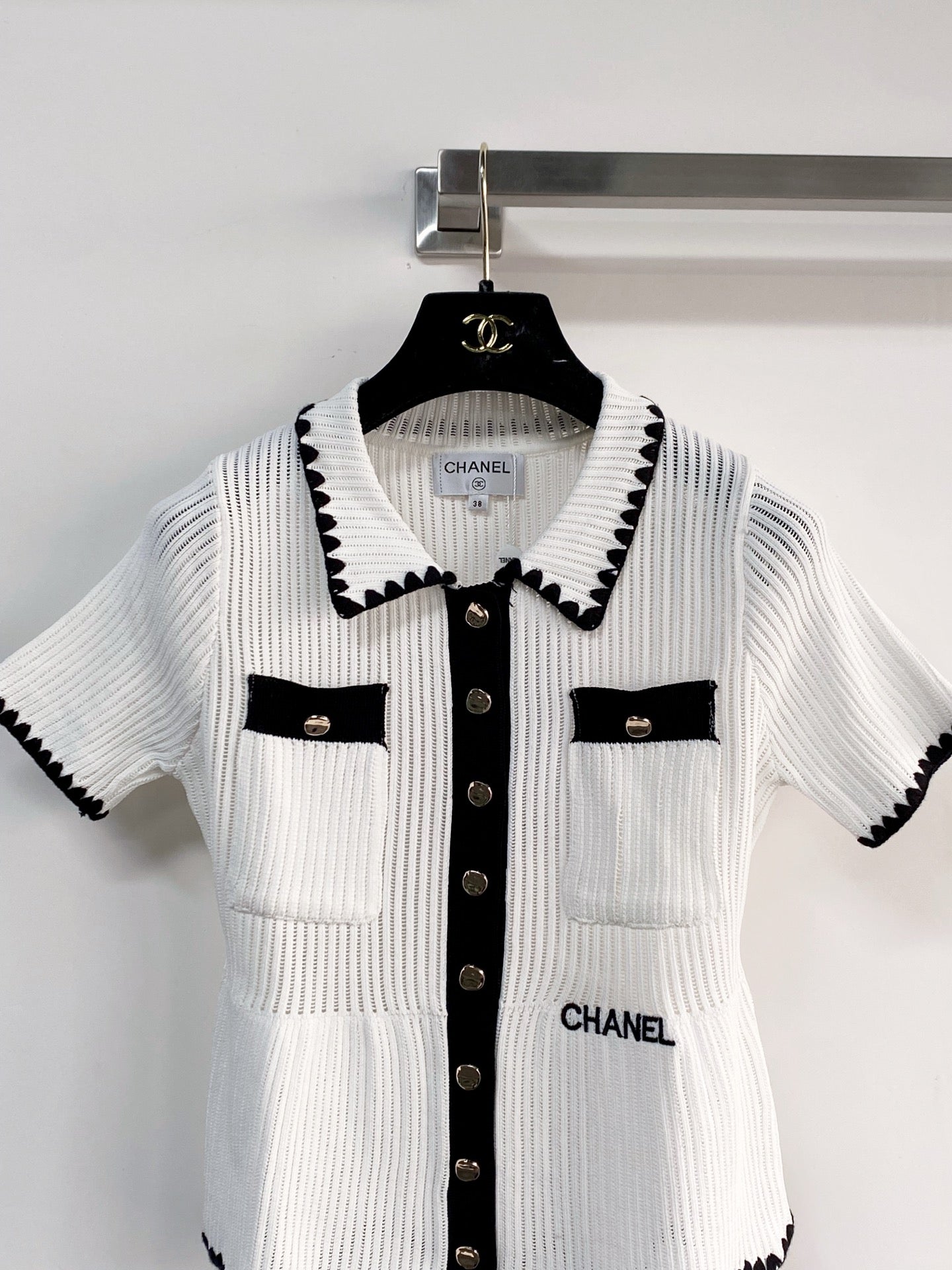 Chanel 2026 Short - sleeved Cardigan Sweater Wool 166812