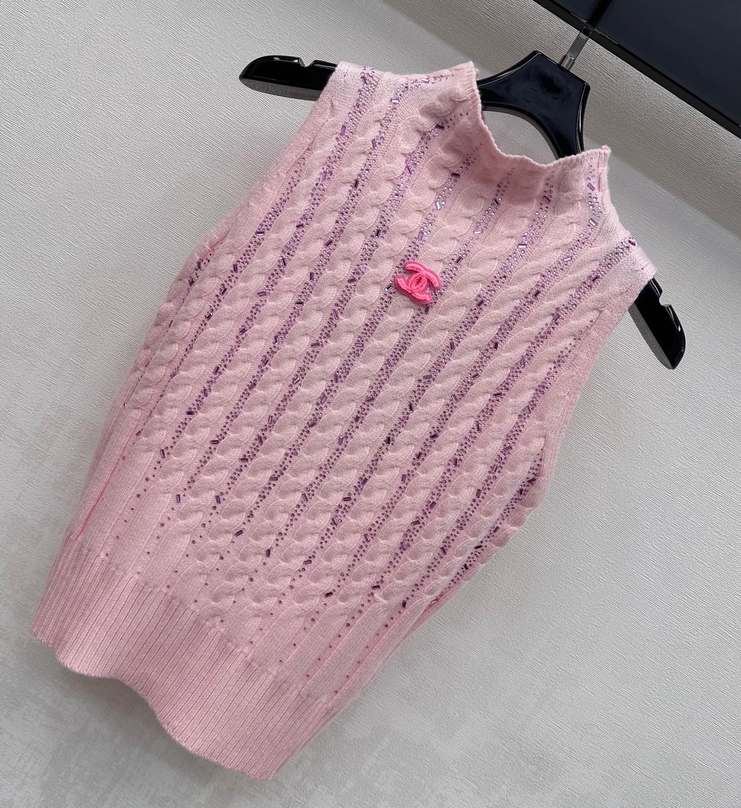 Chanel 2026 Rhinestone Stand Collar Knit Vest Wool Polyester 374938