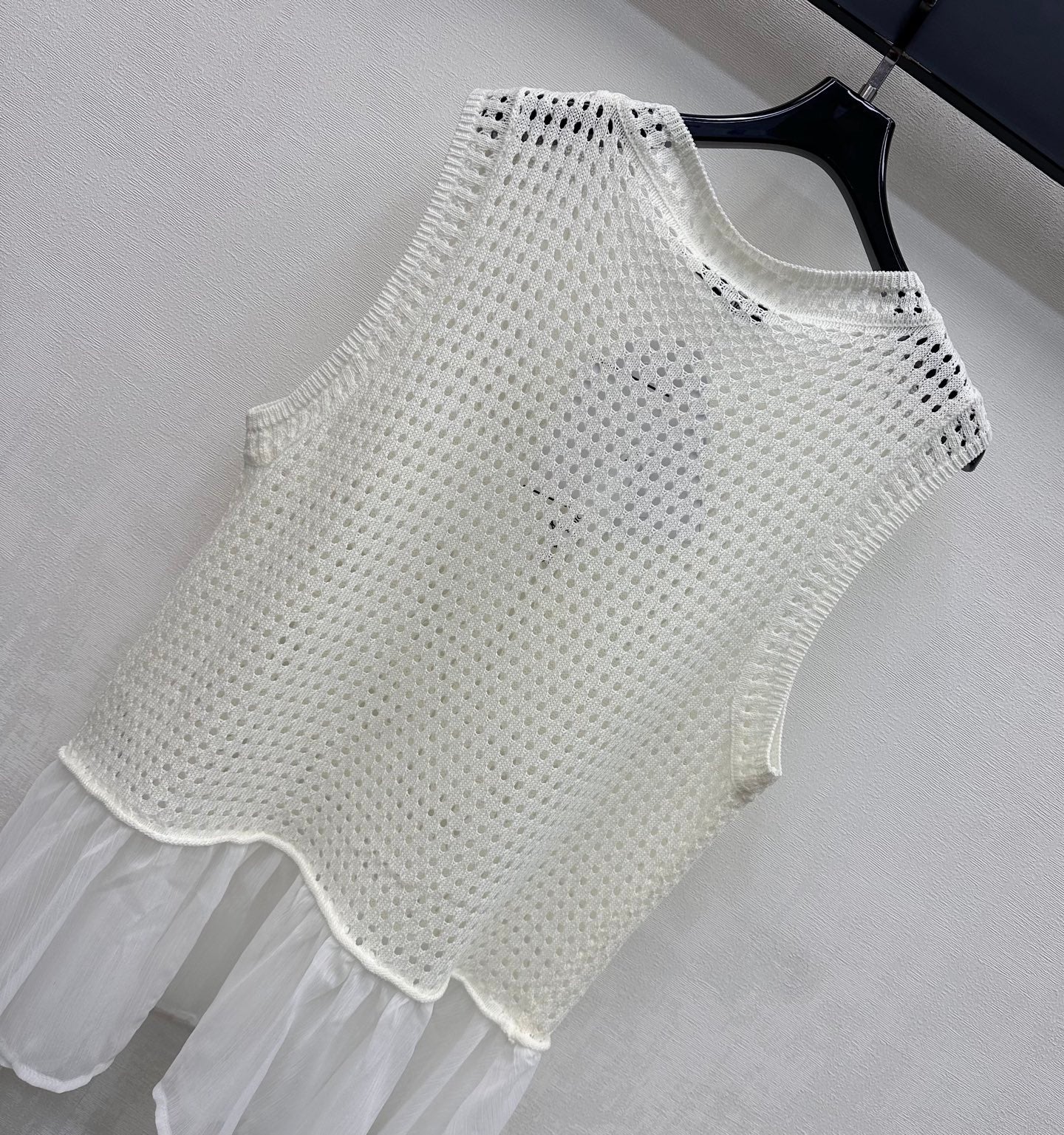 Dior 2026 Patchwork Hollow-Out Knitted Vest Black and White Wool 374931