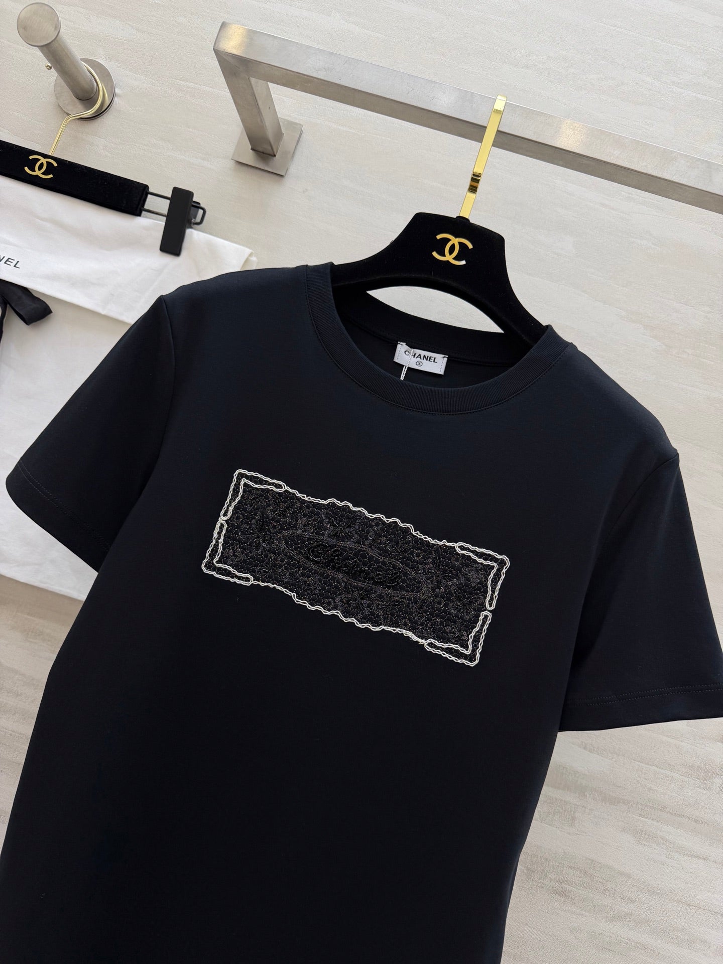 Chanel 2026 Embossed Embroidered T-Shirt Cotton 195020