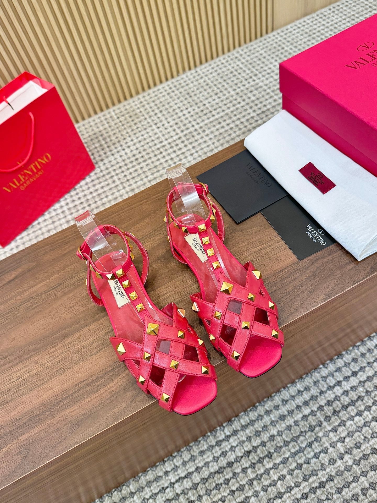 Valentino 2026 Garavani Studdy Sandal Leather 686129