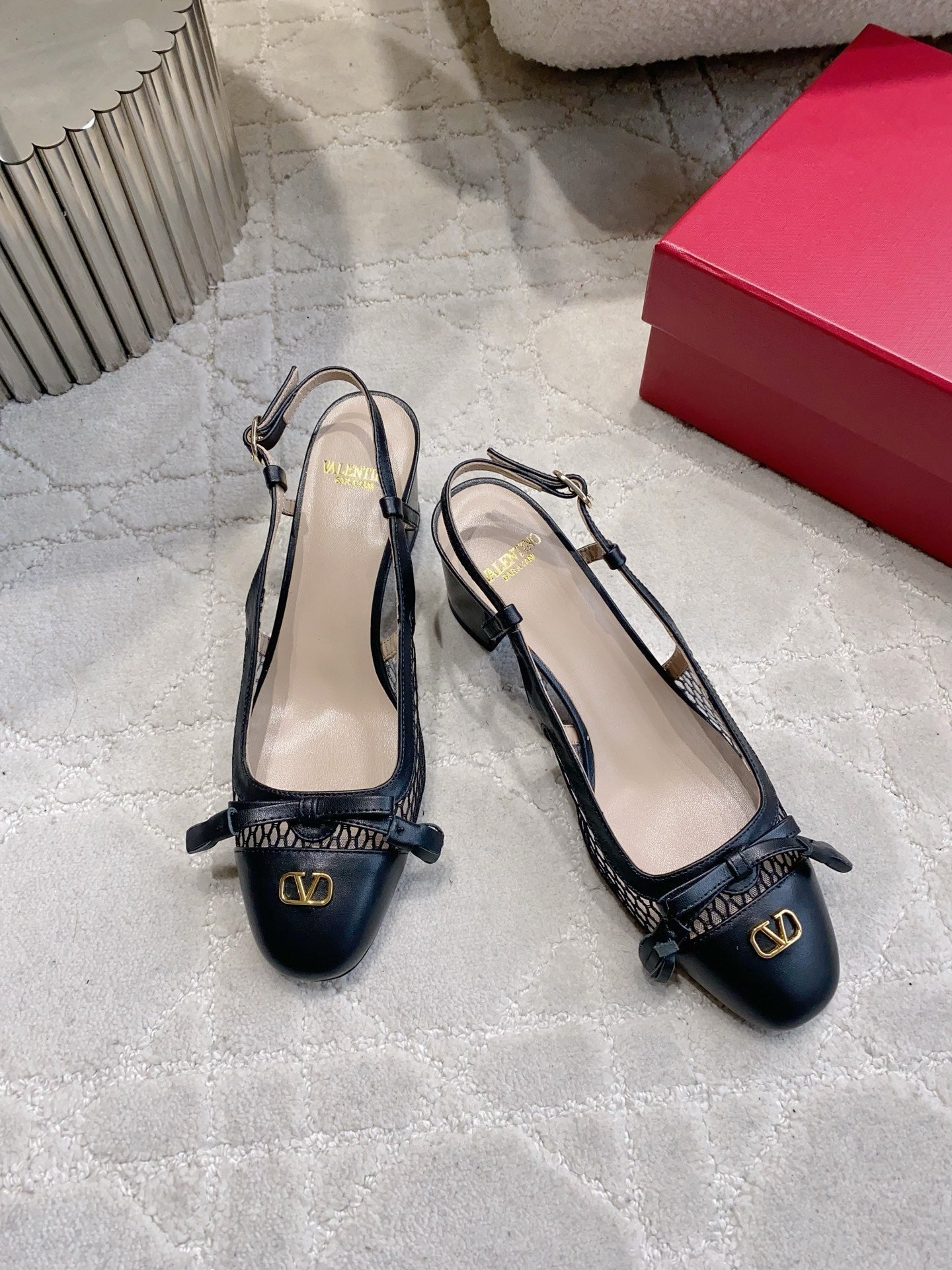 VT 26s Bow-tie Slingback 55 Mesh Calfskin