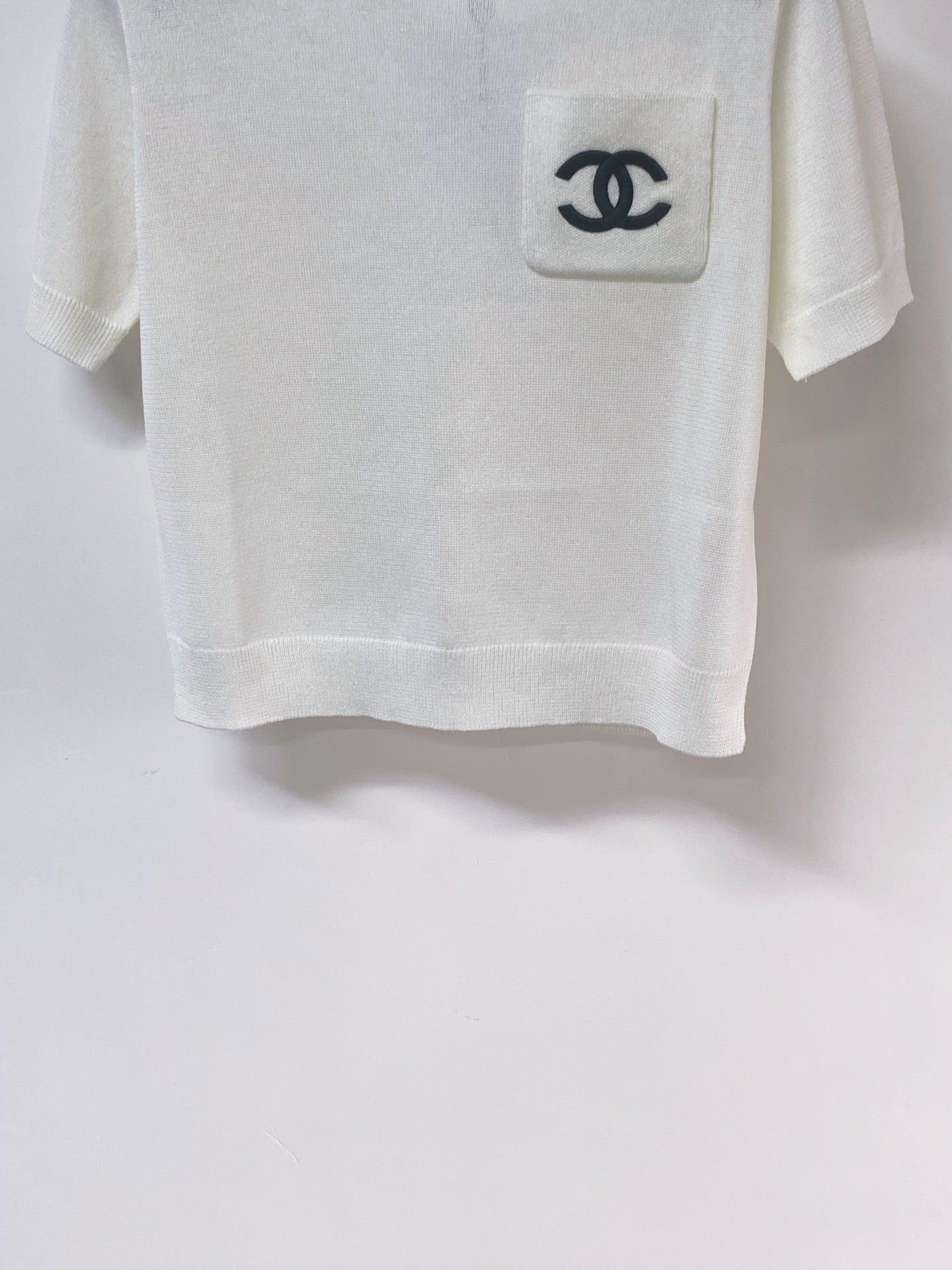 Chanel 2026 Short-sleeved Shirt White Pink Wool 268485