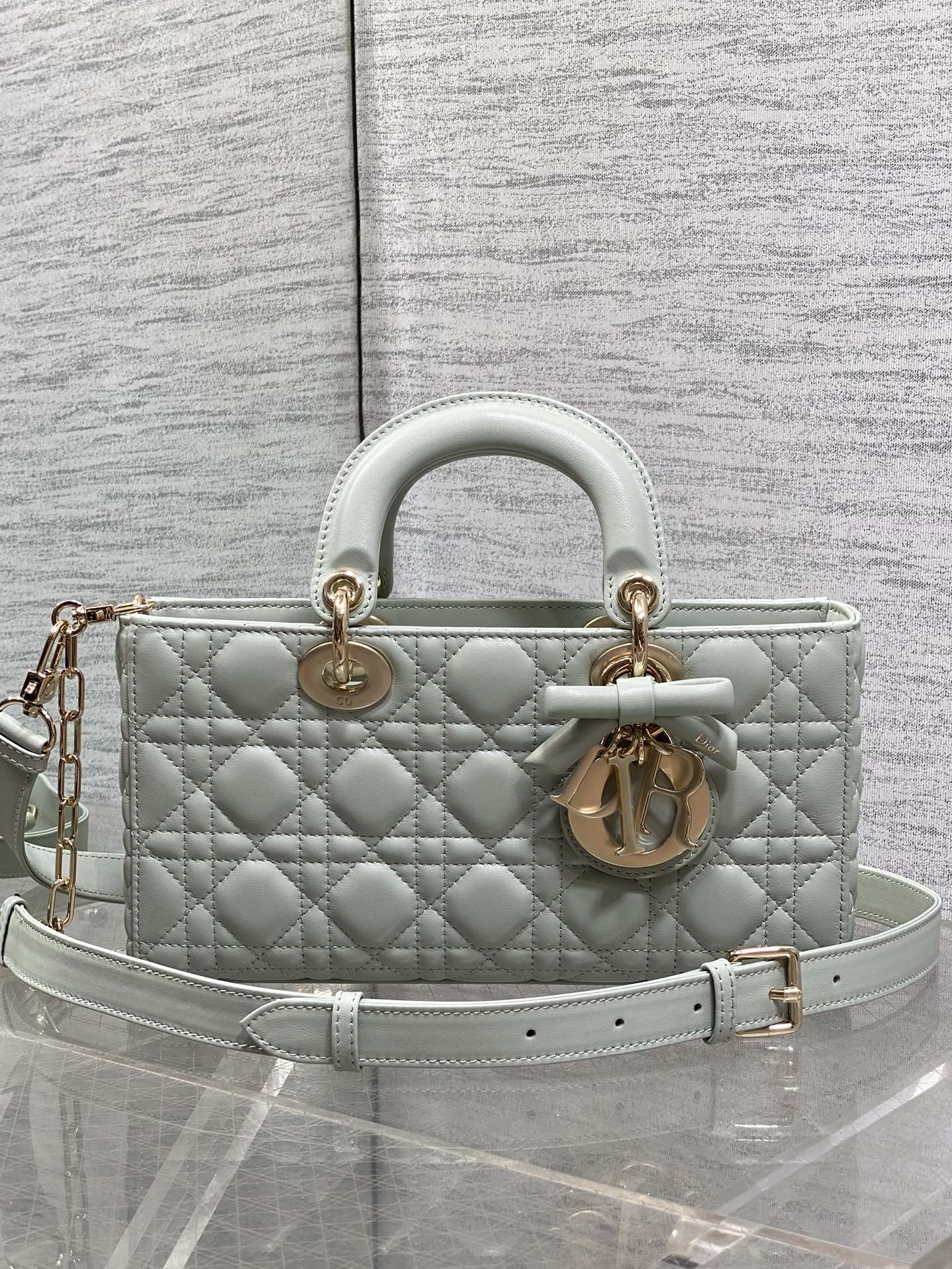 Dior 2026 Bow Lady D-Joy Lily Green Cannage Lambskin 286525