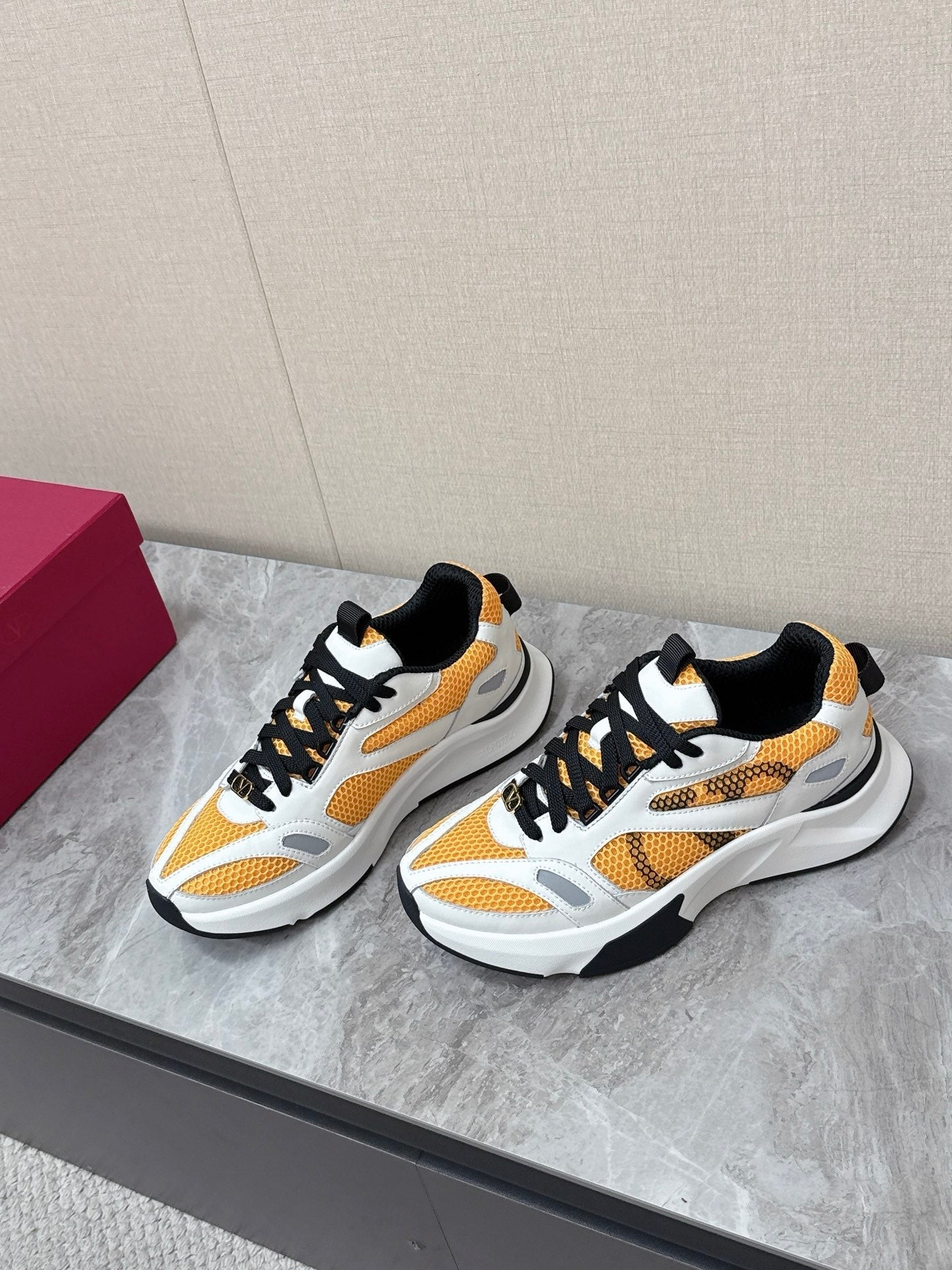 Valentino VLogo Pace Sneakers Mesh Leather 866605