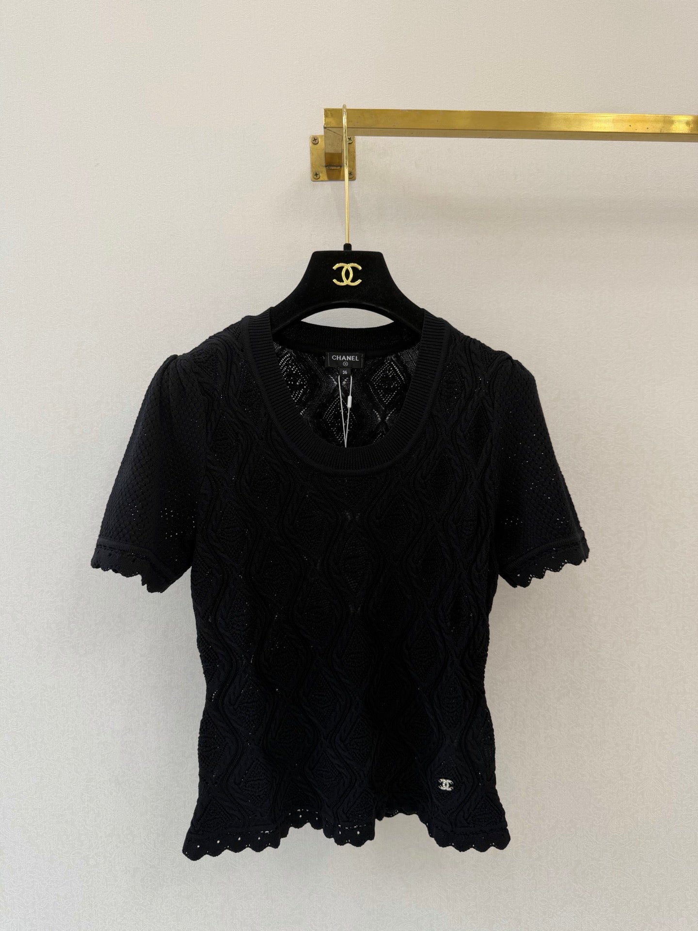 Chanel 2026 Crew Neck Short-sleeved Shirt Black and White Cotton 394767