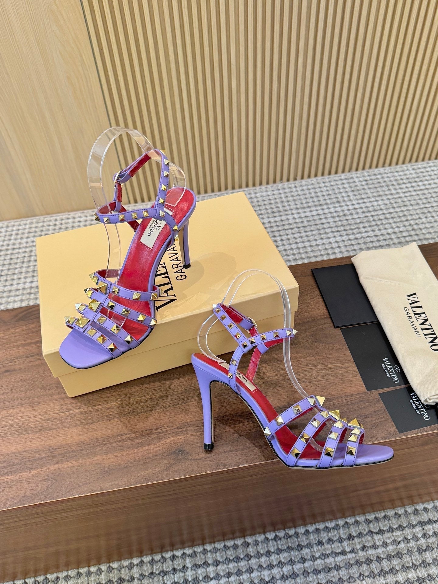 Valentino Garavani Rockstud Caged Calfskin Sandals 863321