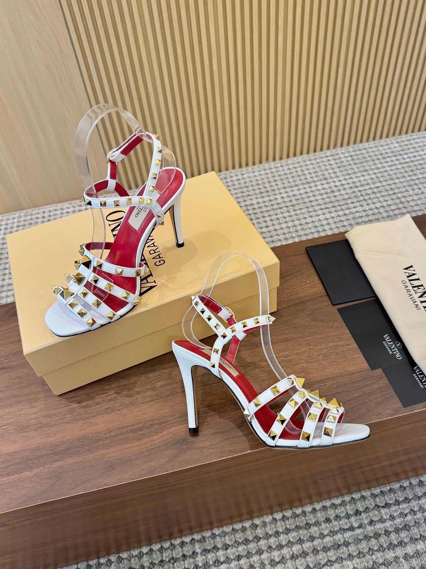 Valentino Garavani Rockstud Caged Calfskin Sandals 863321