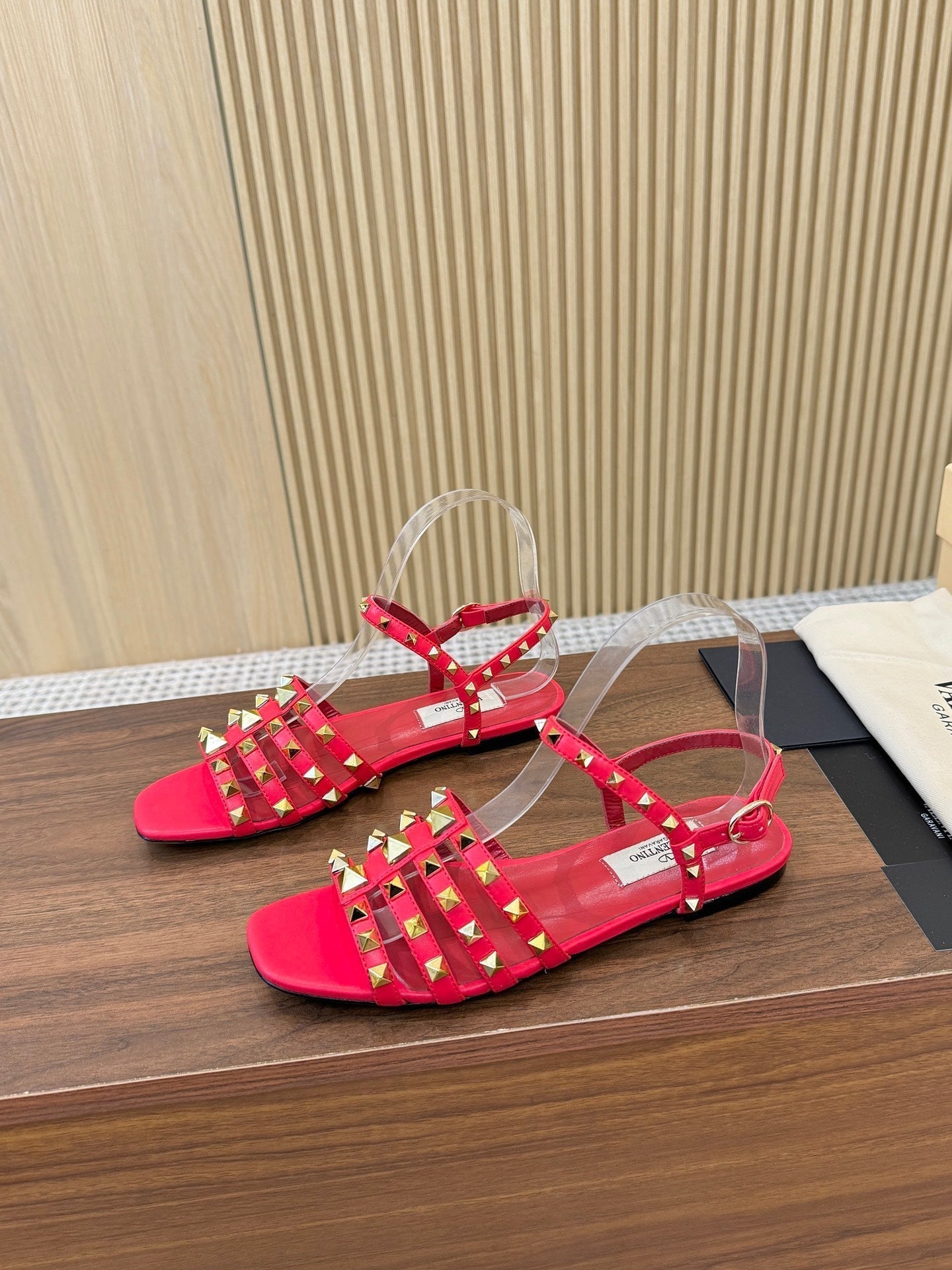 Valentino Garavani Rockstud Caged Calfskin Sandals 863321