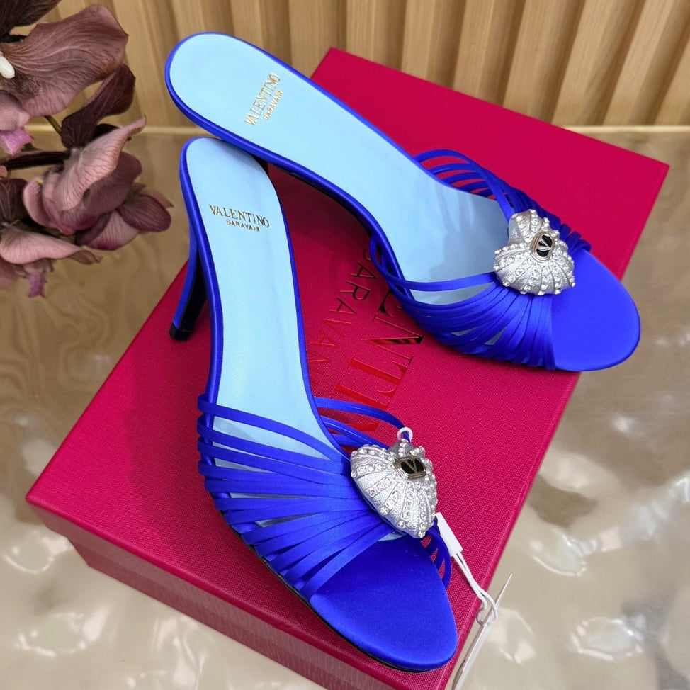 Valentino 2026 Garavani Coeur Royal 80mm Sandals 853005