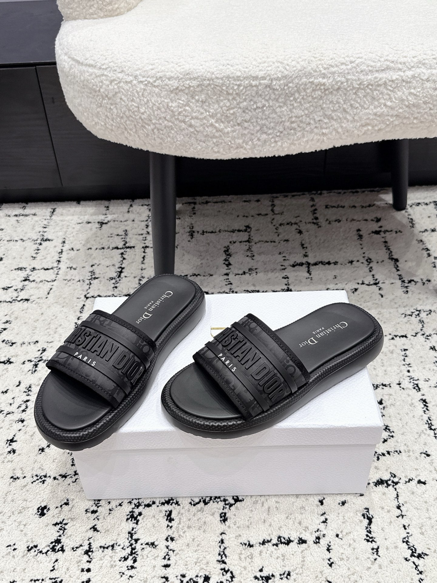 Dior 2026 Embroidered Platform Sandals Fabric Leather 924817