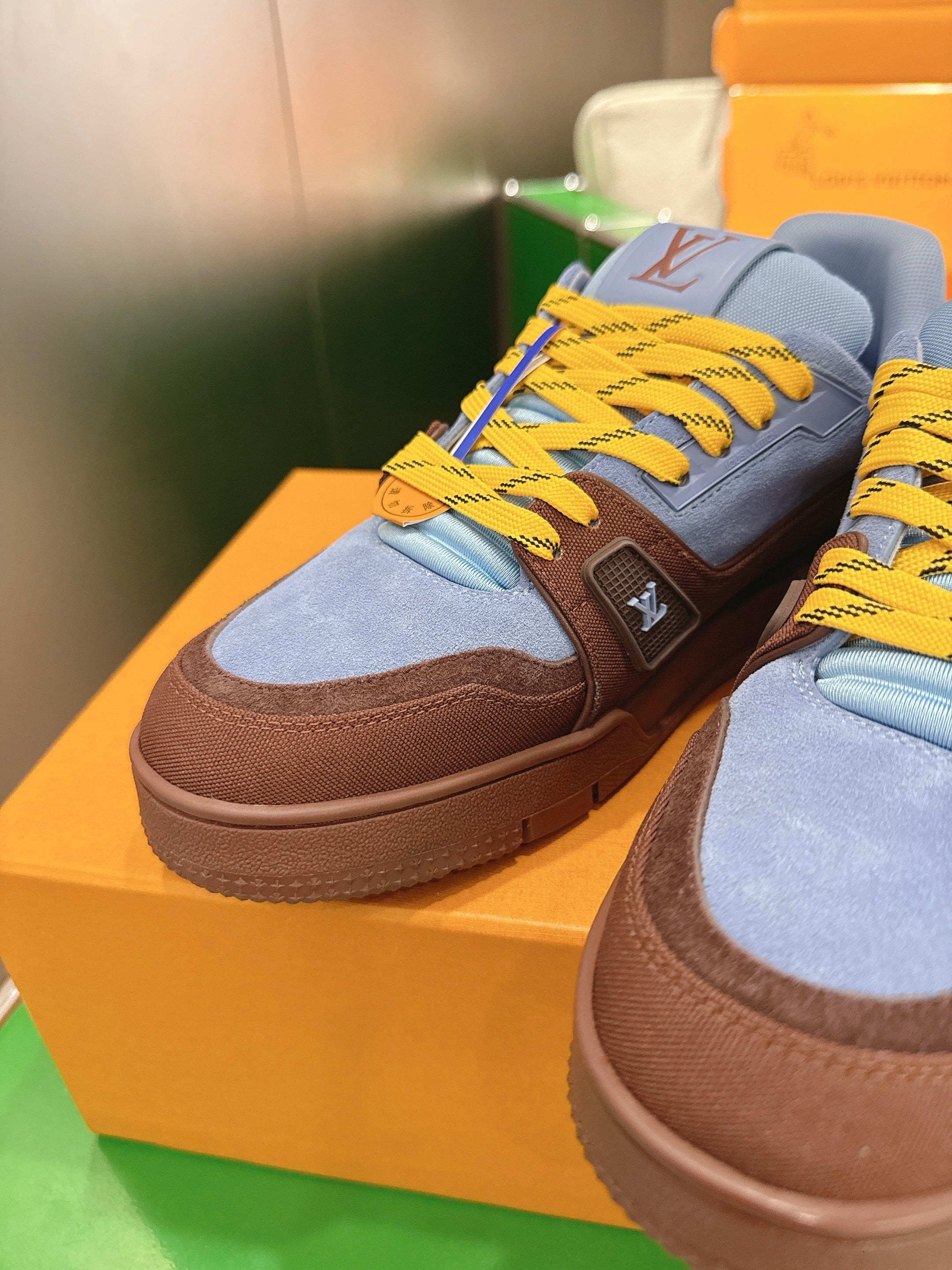 LV 26ss Trainer Sneakers Blue Brown Suede Canvas 632149