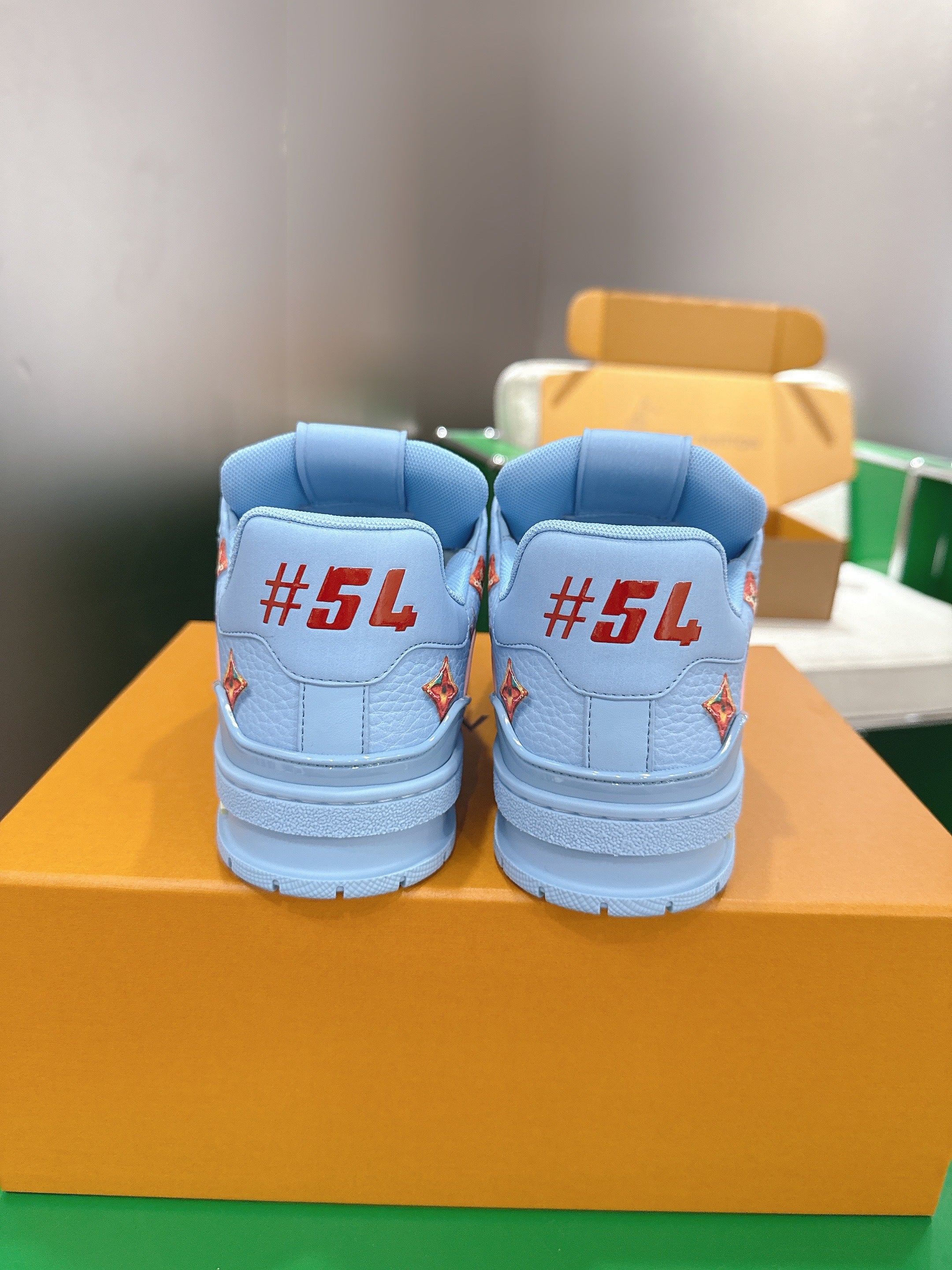 LV 26ss Trainer Sneakers Blue Colorful Cowhide 632143
