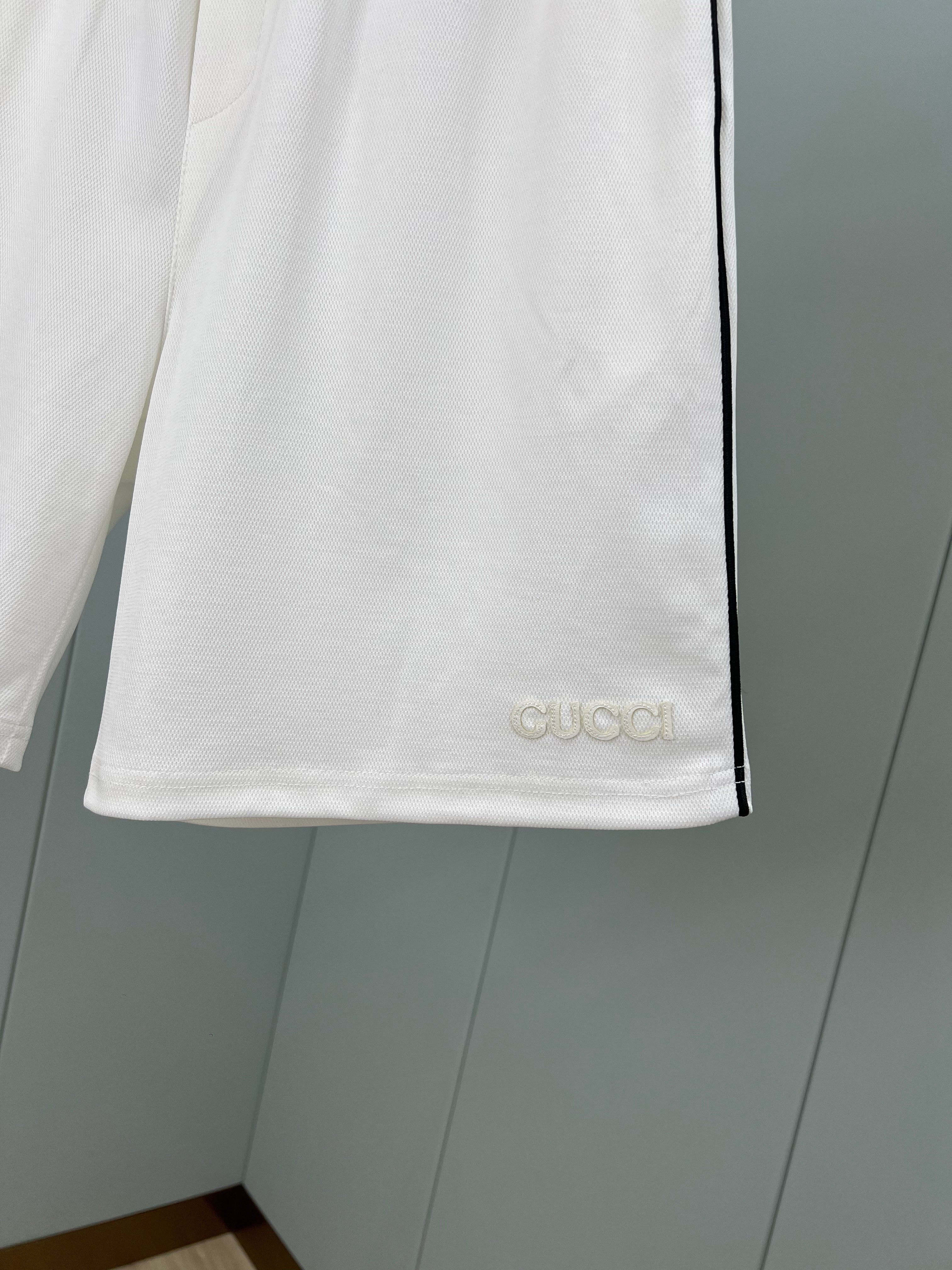 GC 2026 Men's Casual Shorts White Cotton Fabric 696057