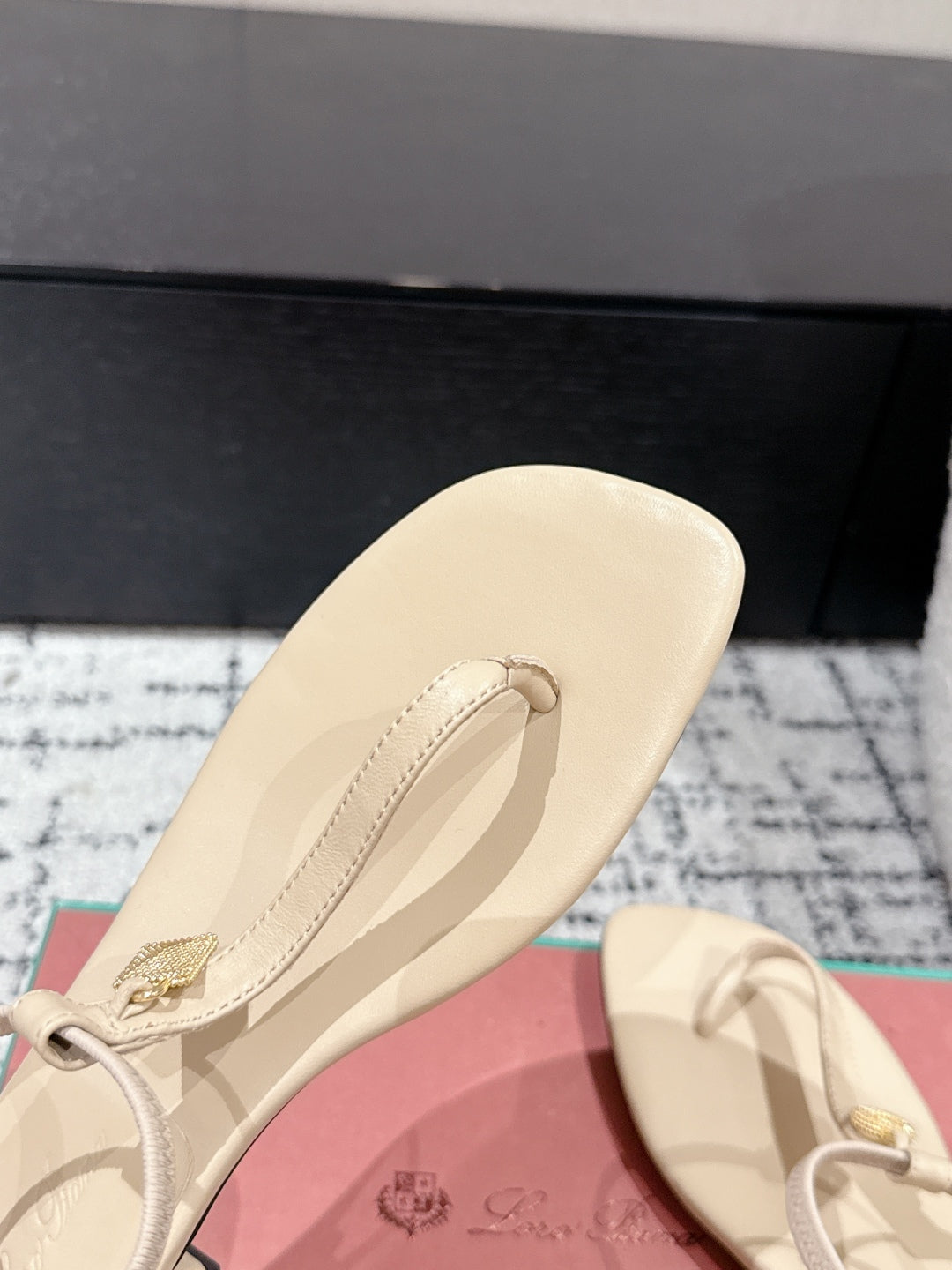 LP Mindil Infra Sandal Light Beige Sheepskin 312458