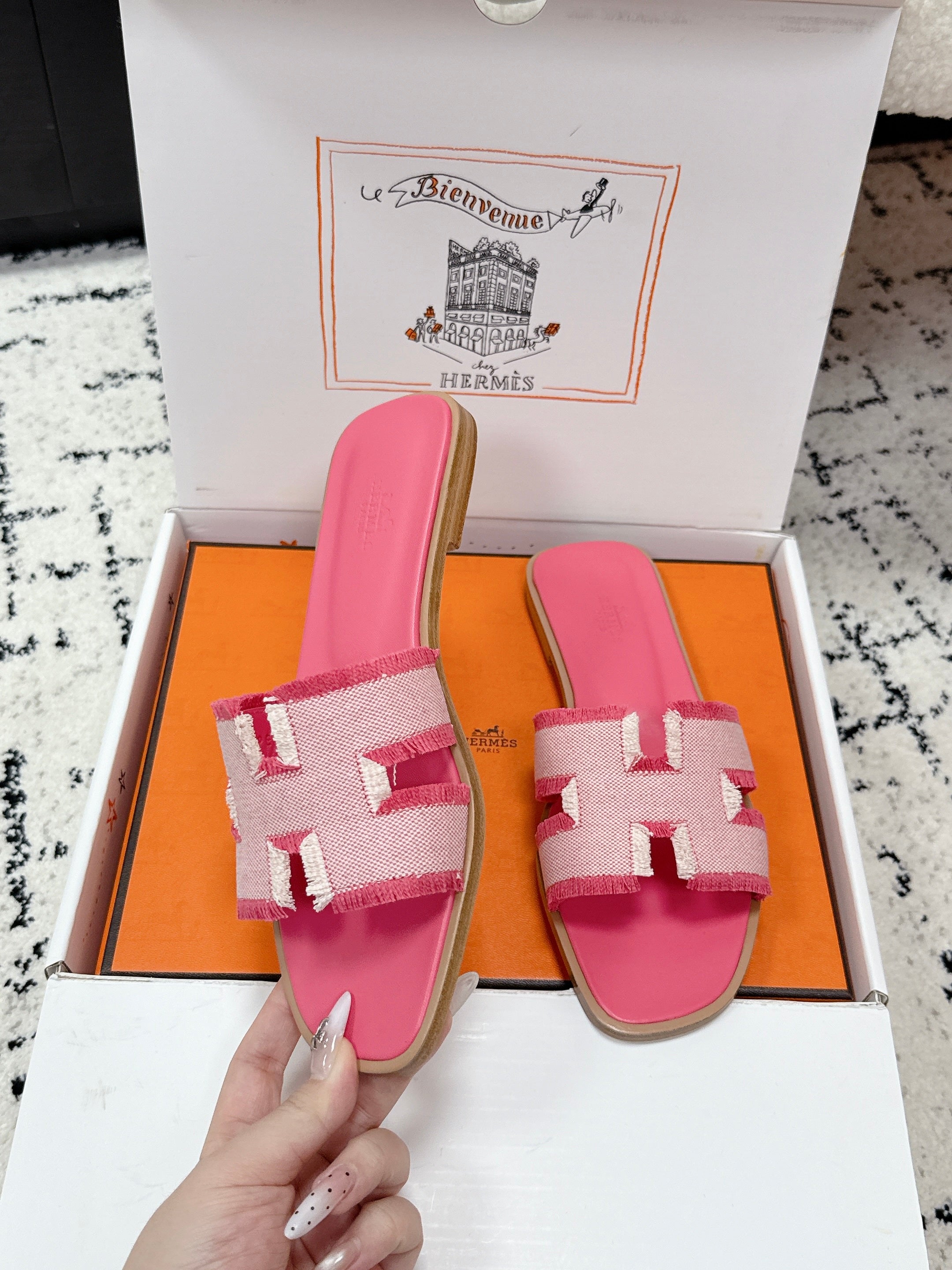HM 26ss Oran Sandals Pink White Canvas Cowhide 617216