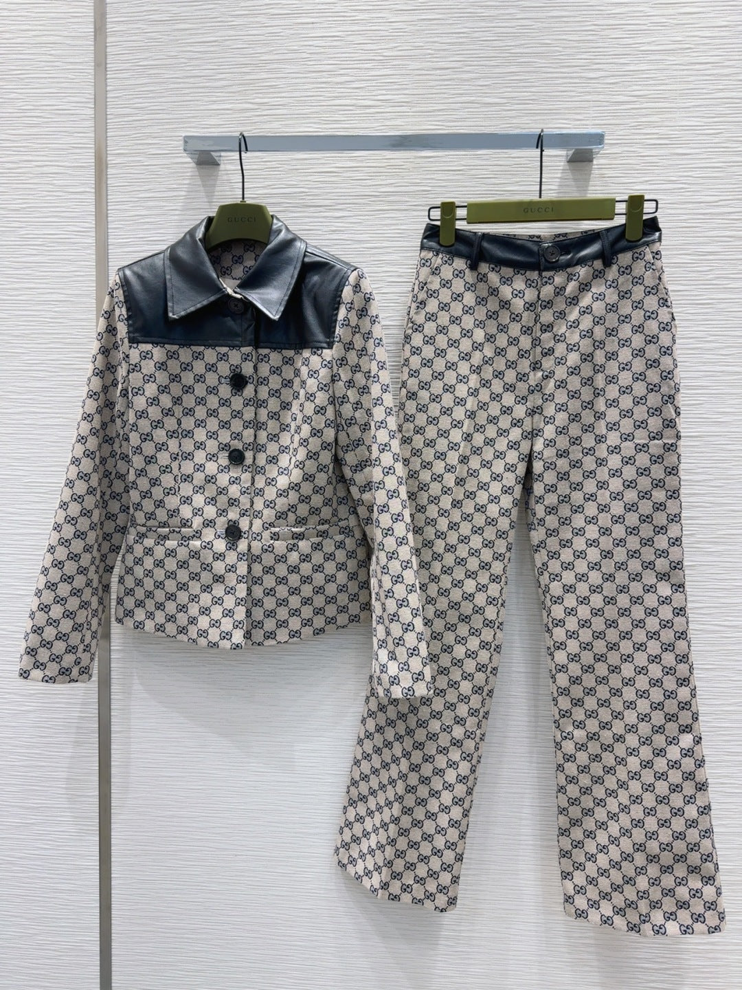 Gucci 2025 Set Beige Black Jacquard Fabric