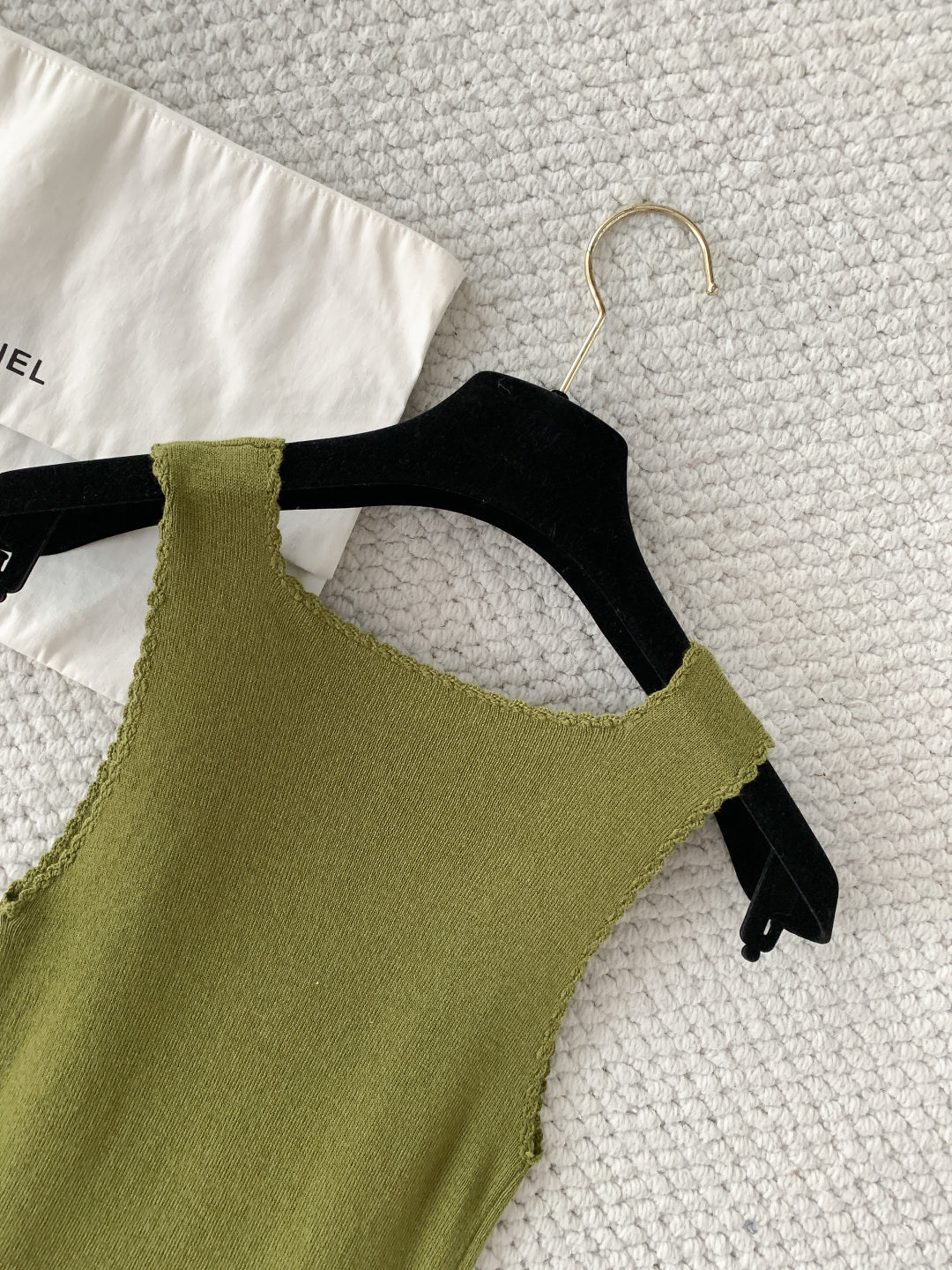 Miumiu 2026 Ruffled Knitted Vest Green Cashmere and Silk Blend 380635