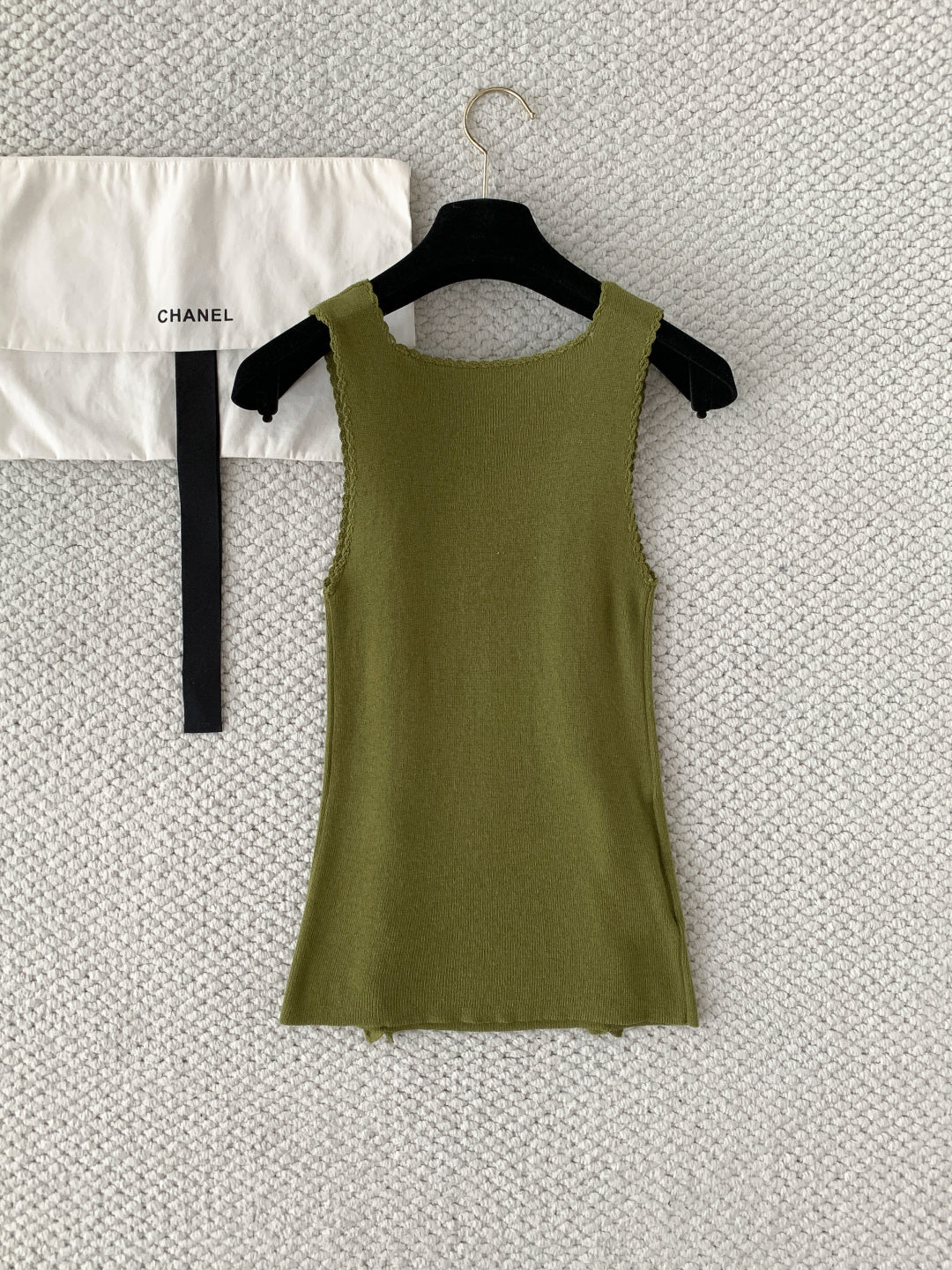 Miumiu 2026 Ruffled Knitted Vest Green Cashmere and Silk Blend 380635