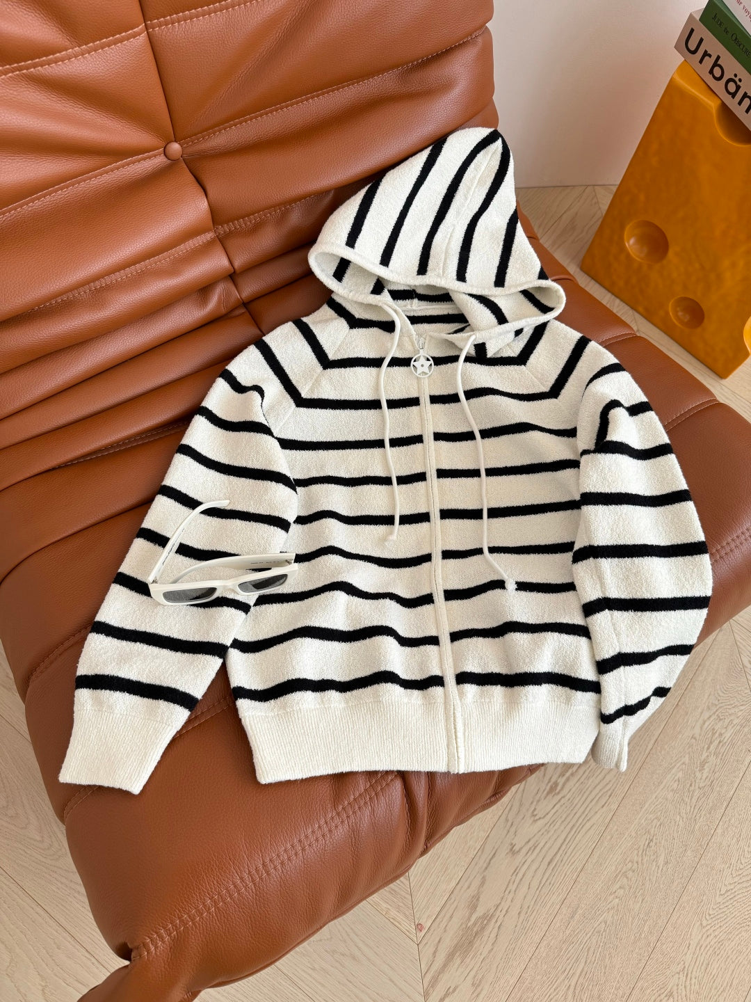 CD 25 Set White Black Stripes Cotton