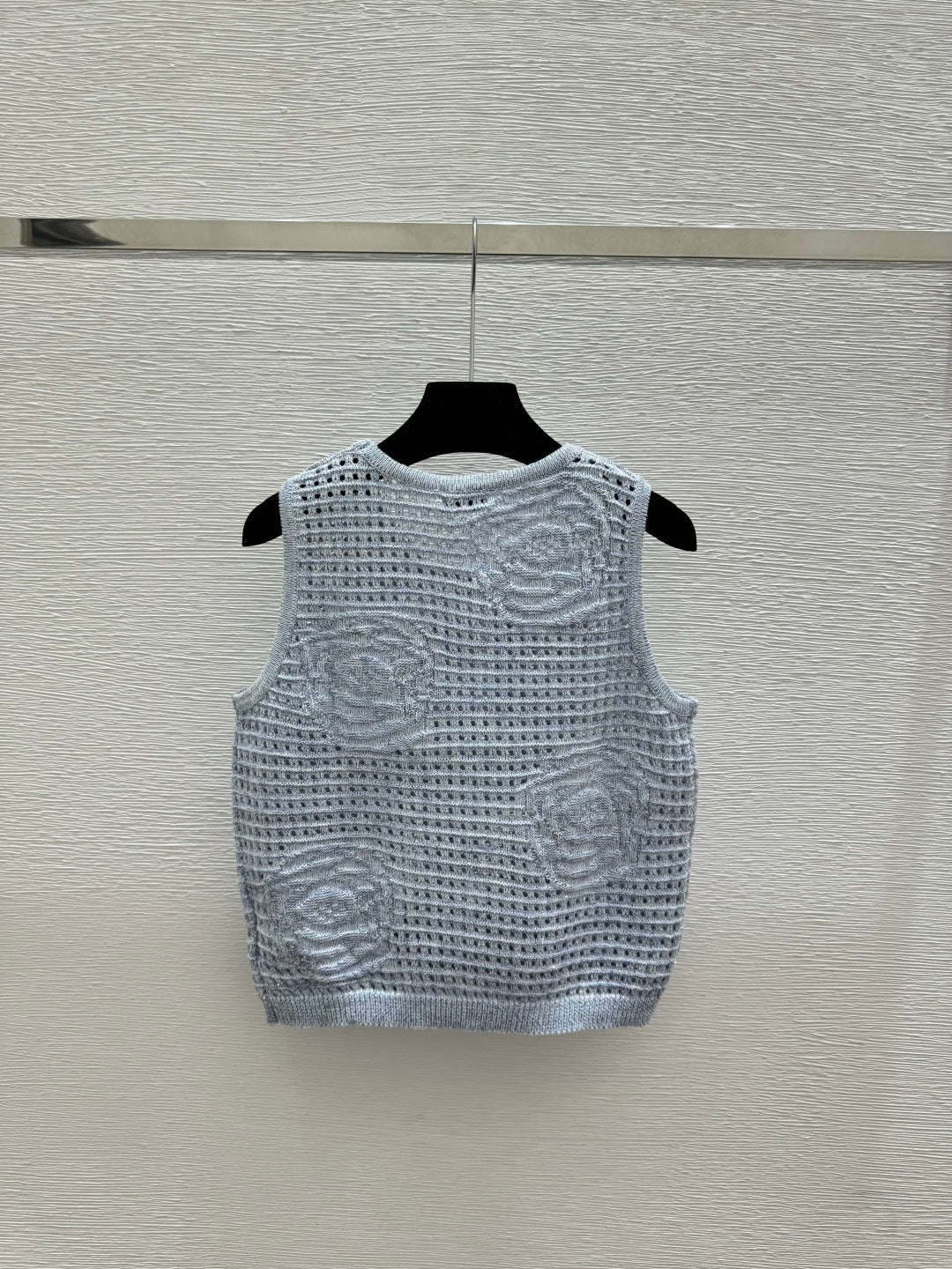Chanel 2026 Flower Hollow-Out Knit Sleeveless Vest Wool 158962