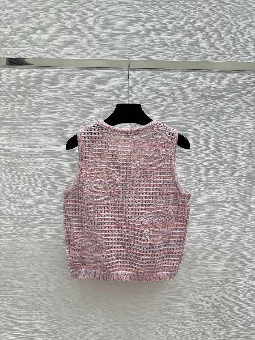 Chanel 2026 Flower Hollow-Out Knit Sleeveless Vest Wool 158962