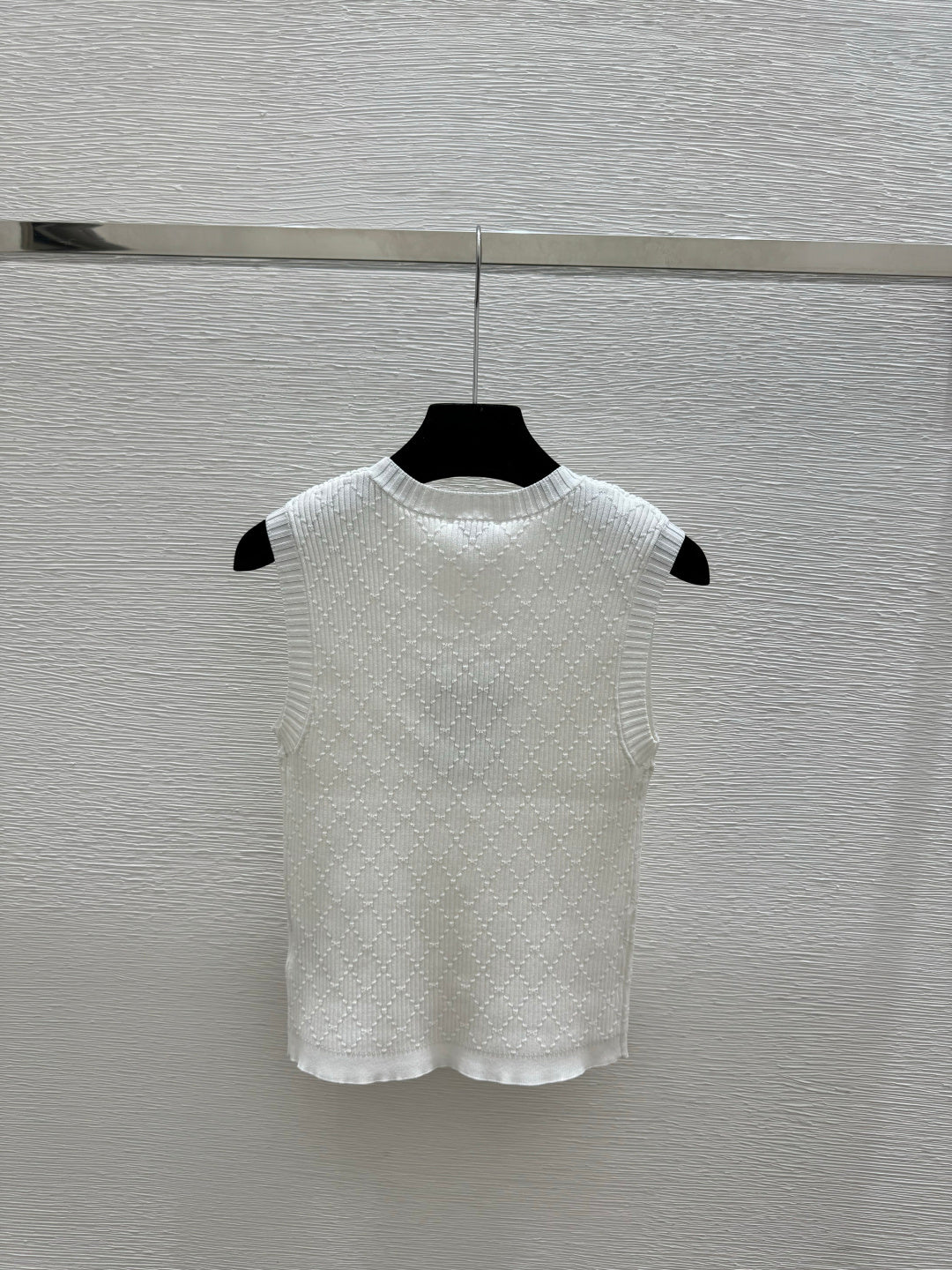 Chanel 2026 Round Neck Knitted Vest Viscose Polyamide 170631