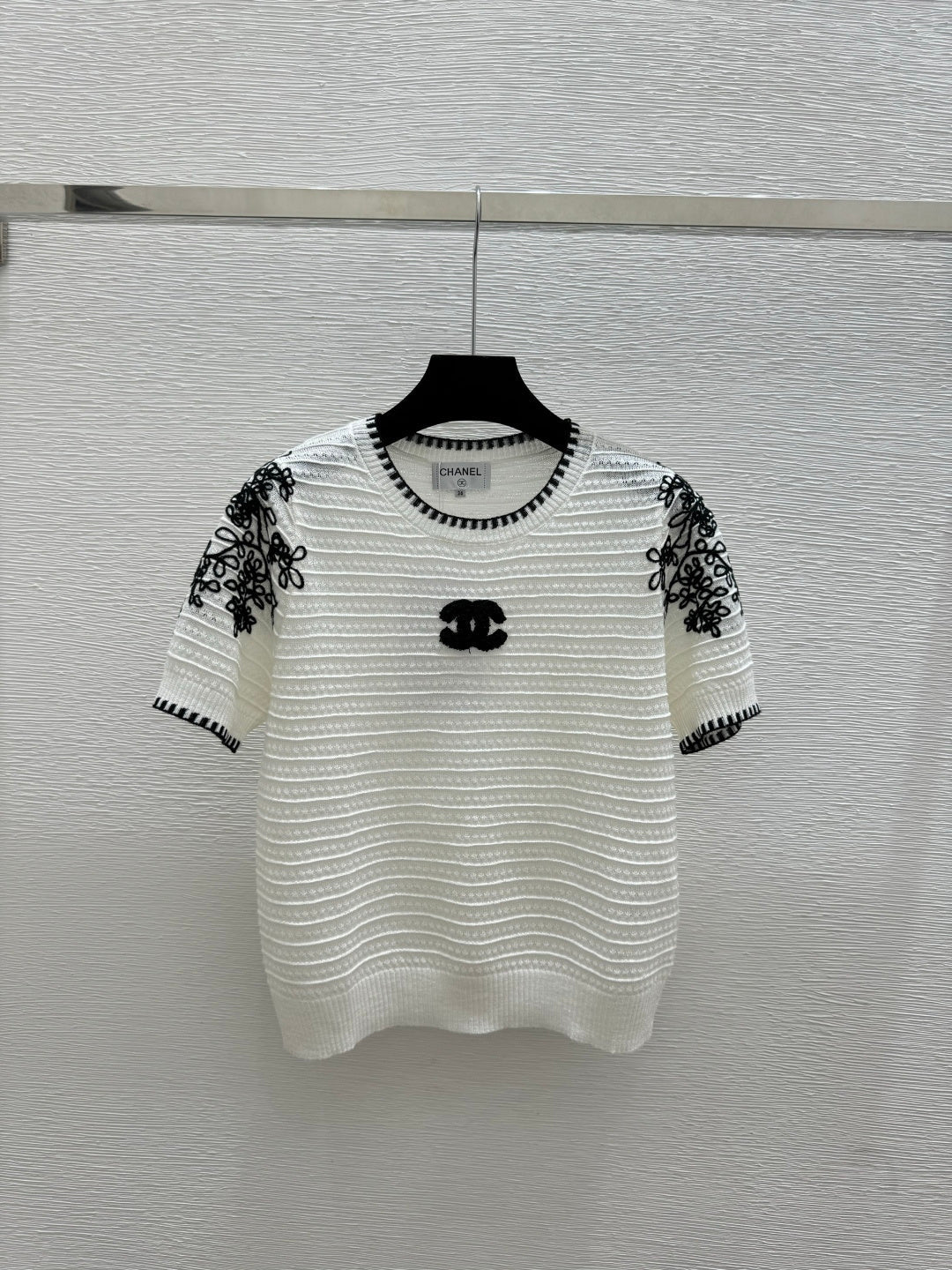 Chanel 2026 Short-sleeved Shirt White and Navy Blue Tencel Wool 294572