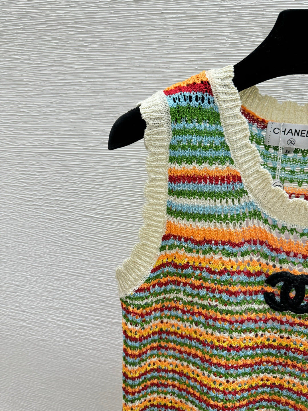 Chanel 2026 Color Block Striped Hollow-Out Crew Neck Knitted Vest 341401