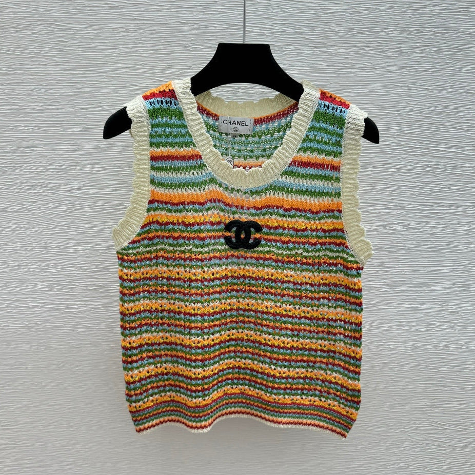 Chanel 2026 Color Block Striped Hollow-Out Crew Neck Knitted Vest 341401