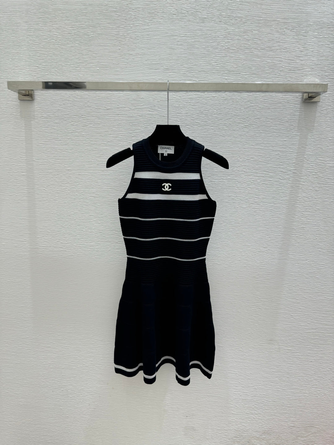 Chanel 2026 Round Neck Knitted Vest Dress Wool Cashmere 516050