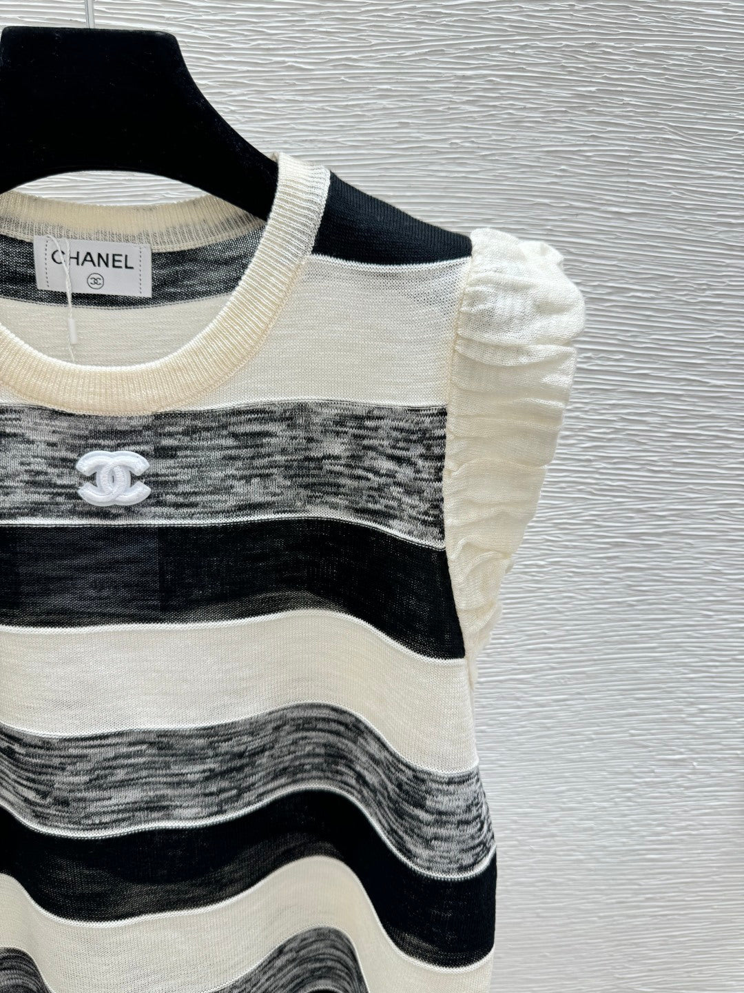 Chanel 2026 Striped Crew Neck Knitted Vest Tencel 516058