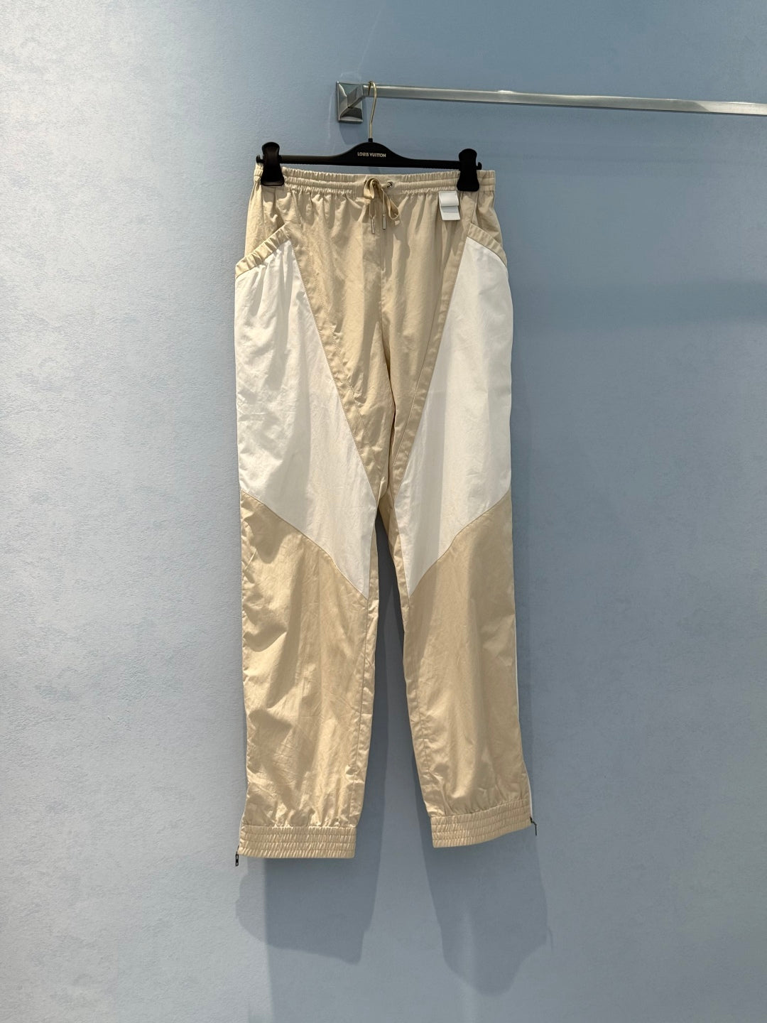 LV Unique Pocket Design Trousers Beige White Cotton