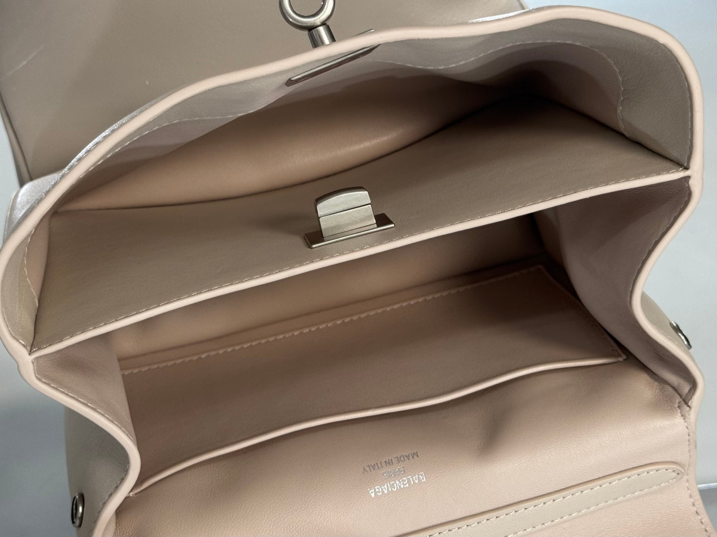 Balenciaga Mini Bag 22 Beige Calfskin Sliver Hardware