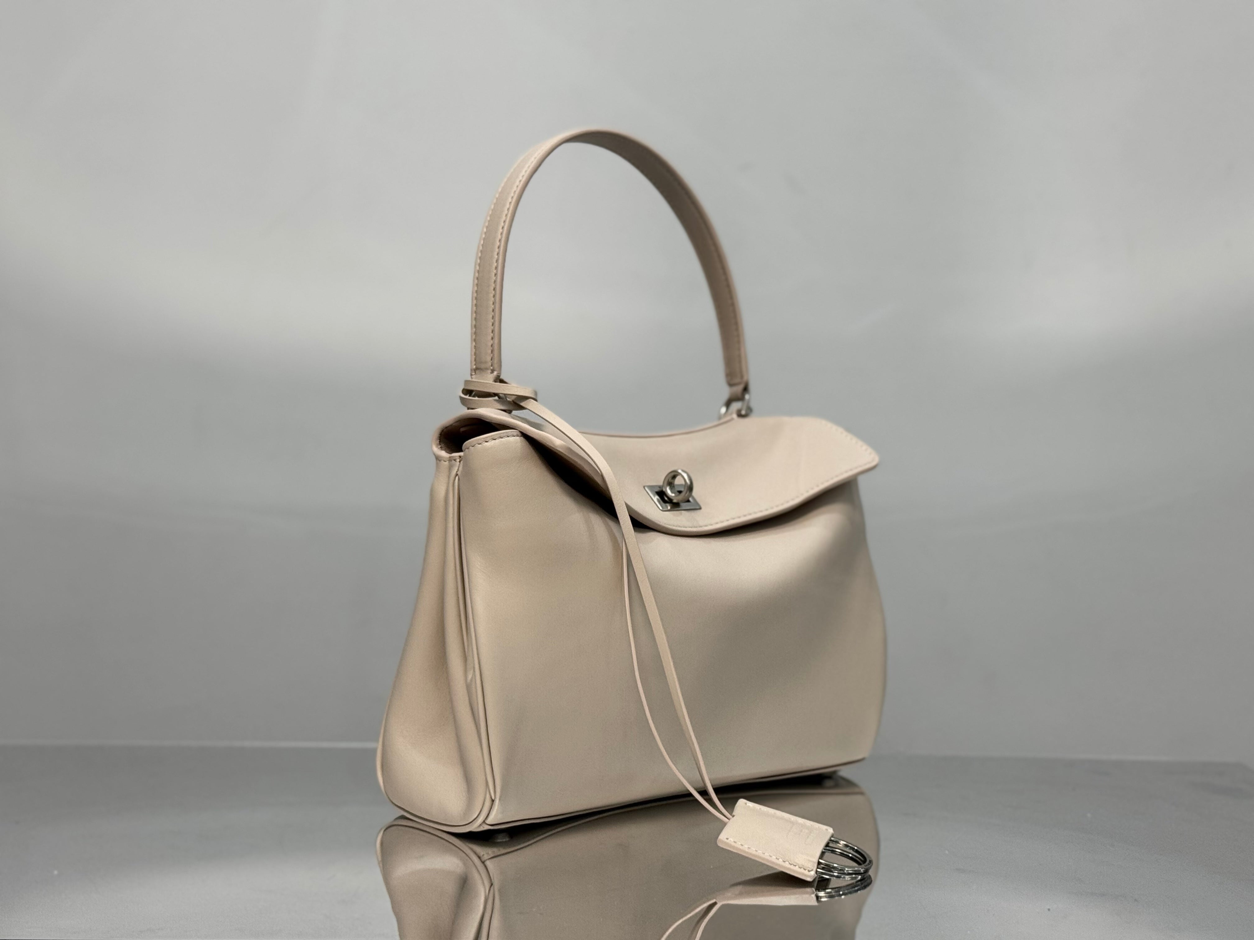 Balenciaga Small Bag 29 Beige Calfskin Sliver Hardware