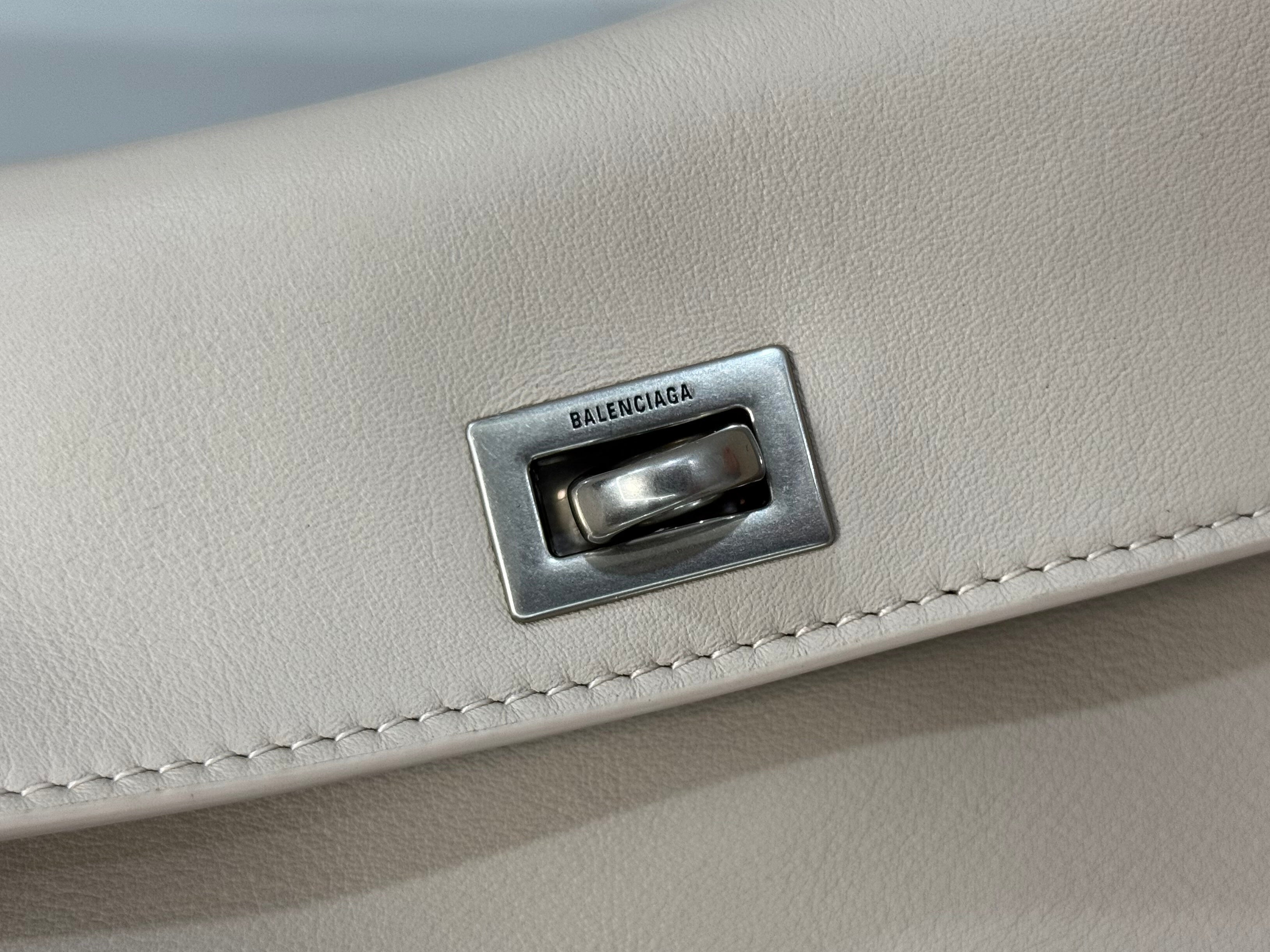 Balenciaga Small Bag 29 Beige Calfskin Sliver Hardware